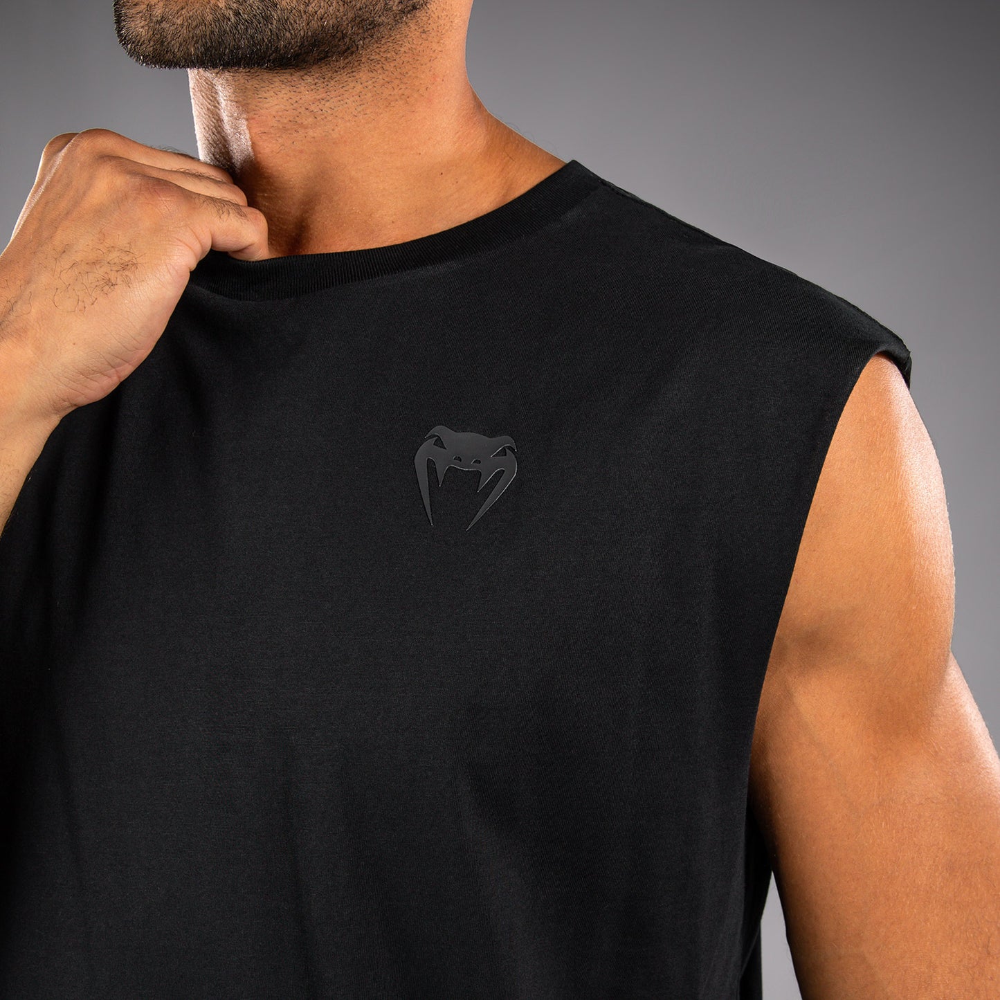 Venum Divide Mouwloos T-shirt - Zwart