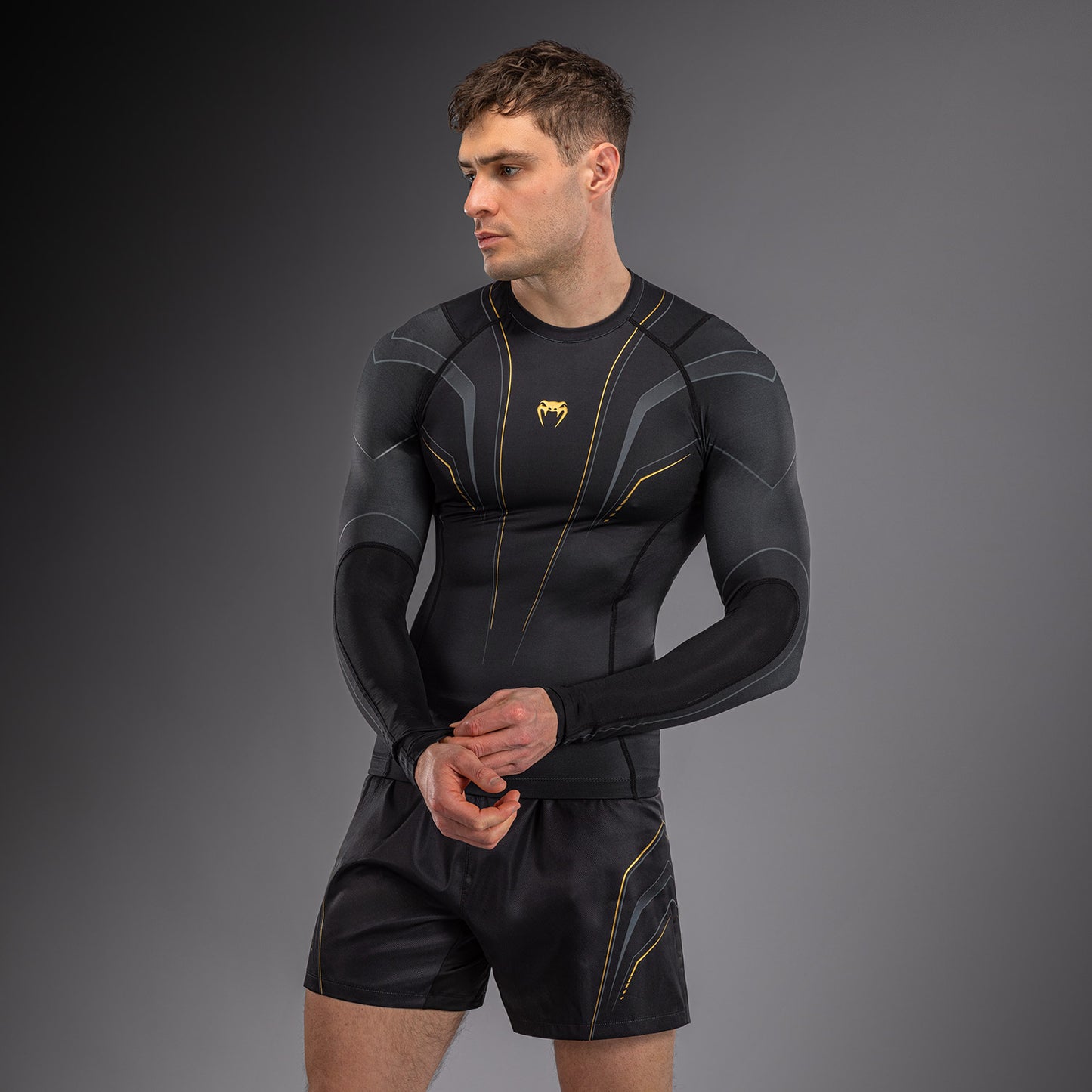 Venum Streamline Rashguard met lange mouwen – Zwart/Goud