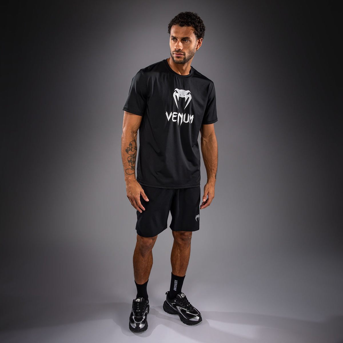Venum Classic Dry Tech T-shirt - Zwart/Zilver