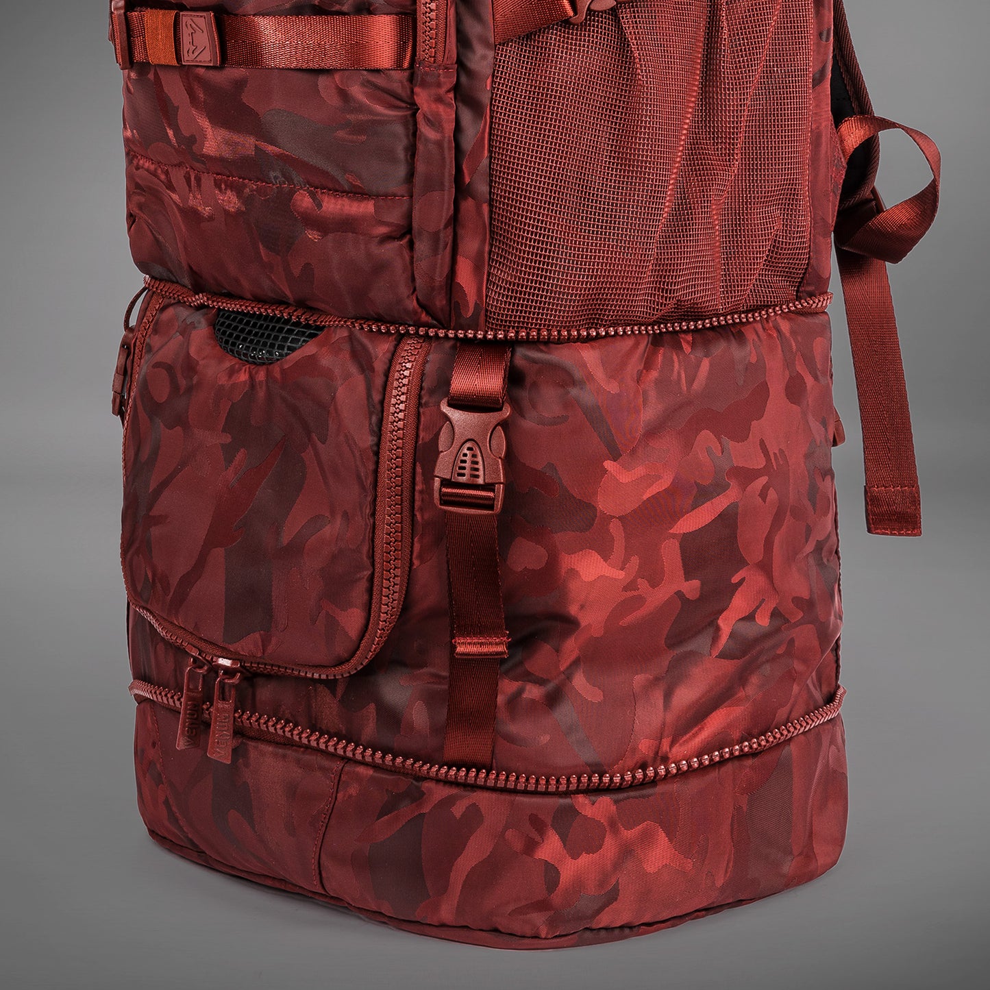 Venum Challenger Xtrem Rugzak (50-63L) – Camo/Bordeaux