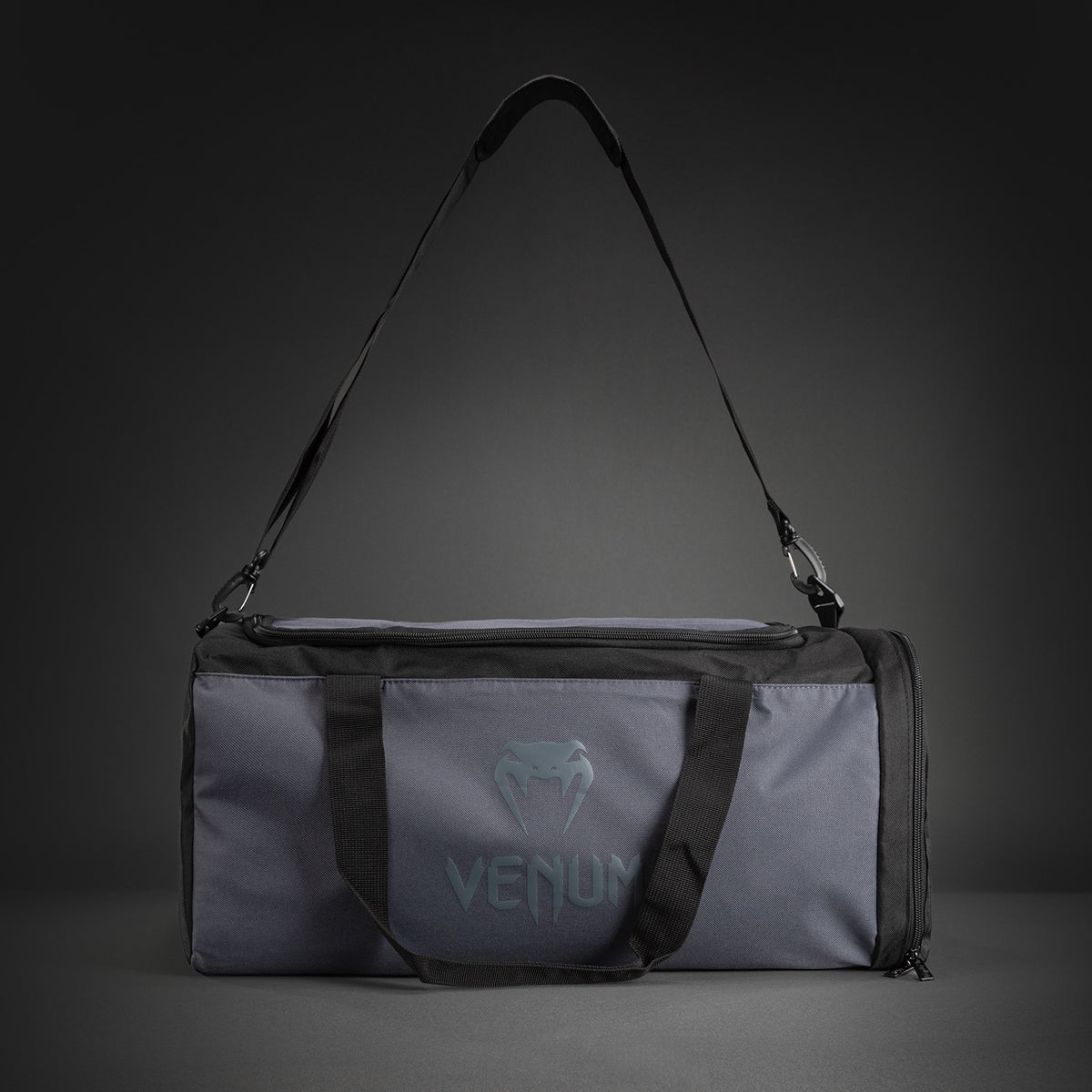 Venum Essential Sporttas (37 L) - Grijs/Zwart