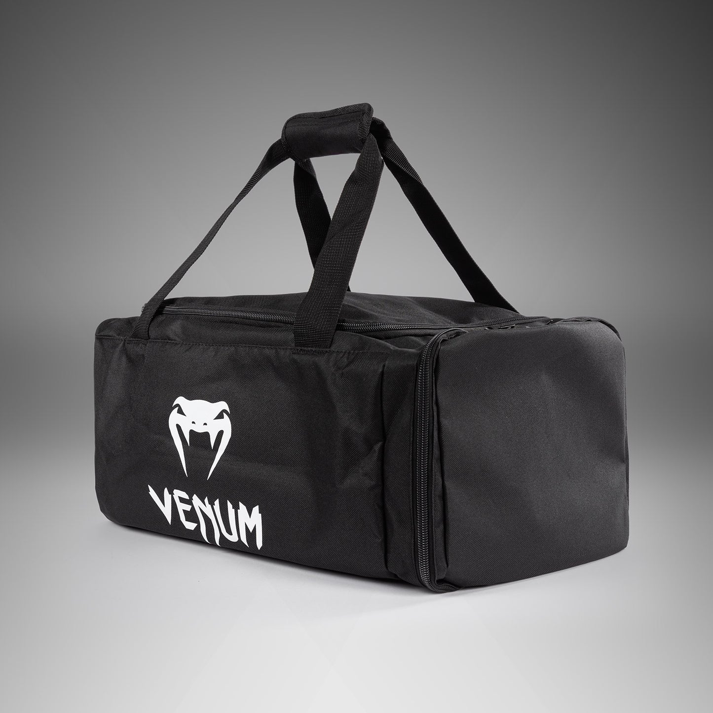 Venum Essential-sporttas (37L) - Zwart