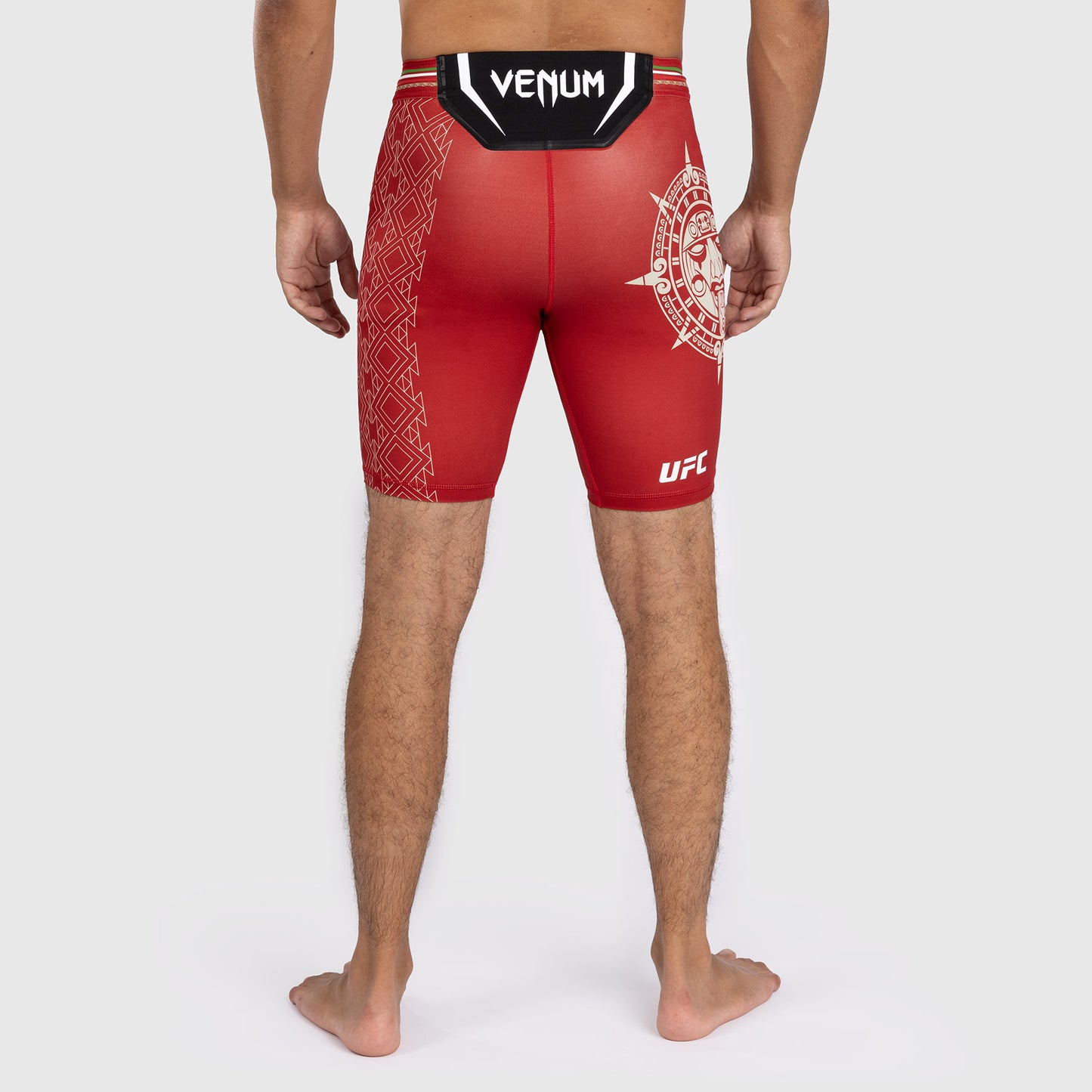 Noche UFC by Venum Authentic Fight Night Vale Tudo Short Heren - Rood
