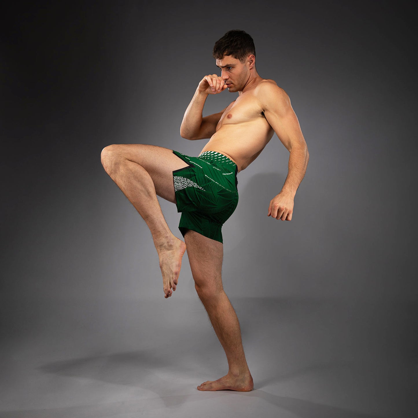 UFC Zenith by Venum Authentic Fight Night Short Fit Fight Short Heren - Groen