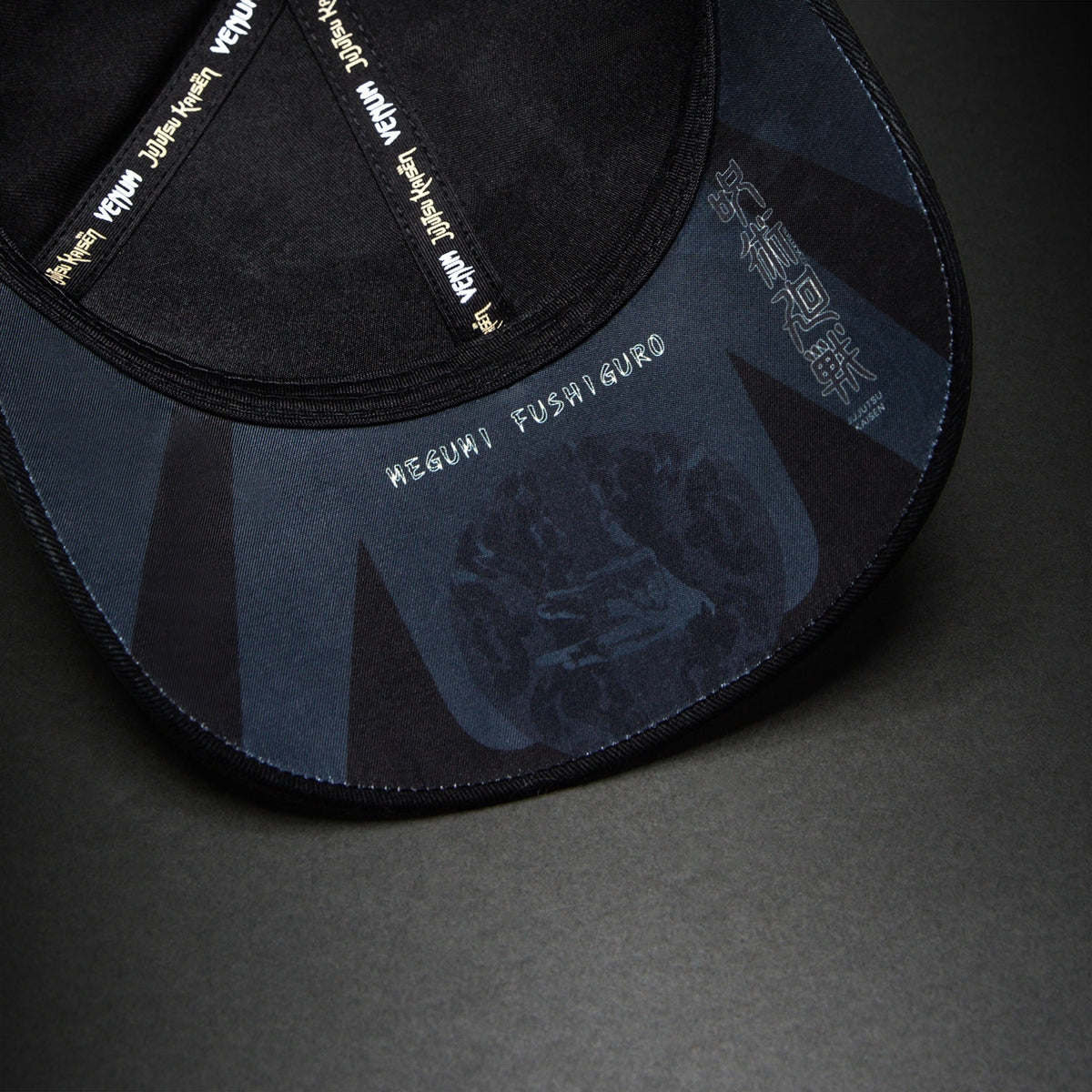 Venum x Jujutsu Kaisen Fushiguro Muts – Zwart