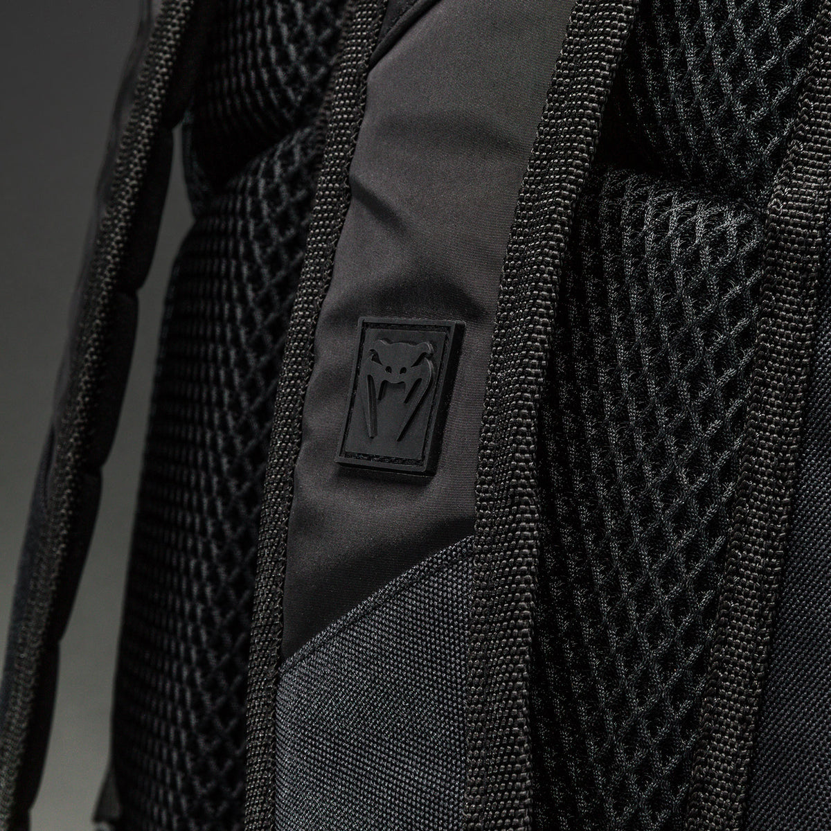 Venum Amazonia Reborn Rugzak (15-25 L) - Zwart/Groen