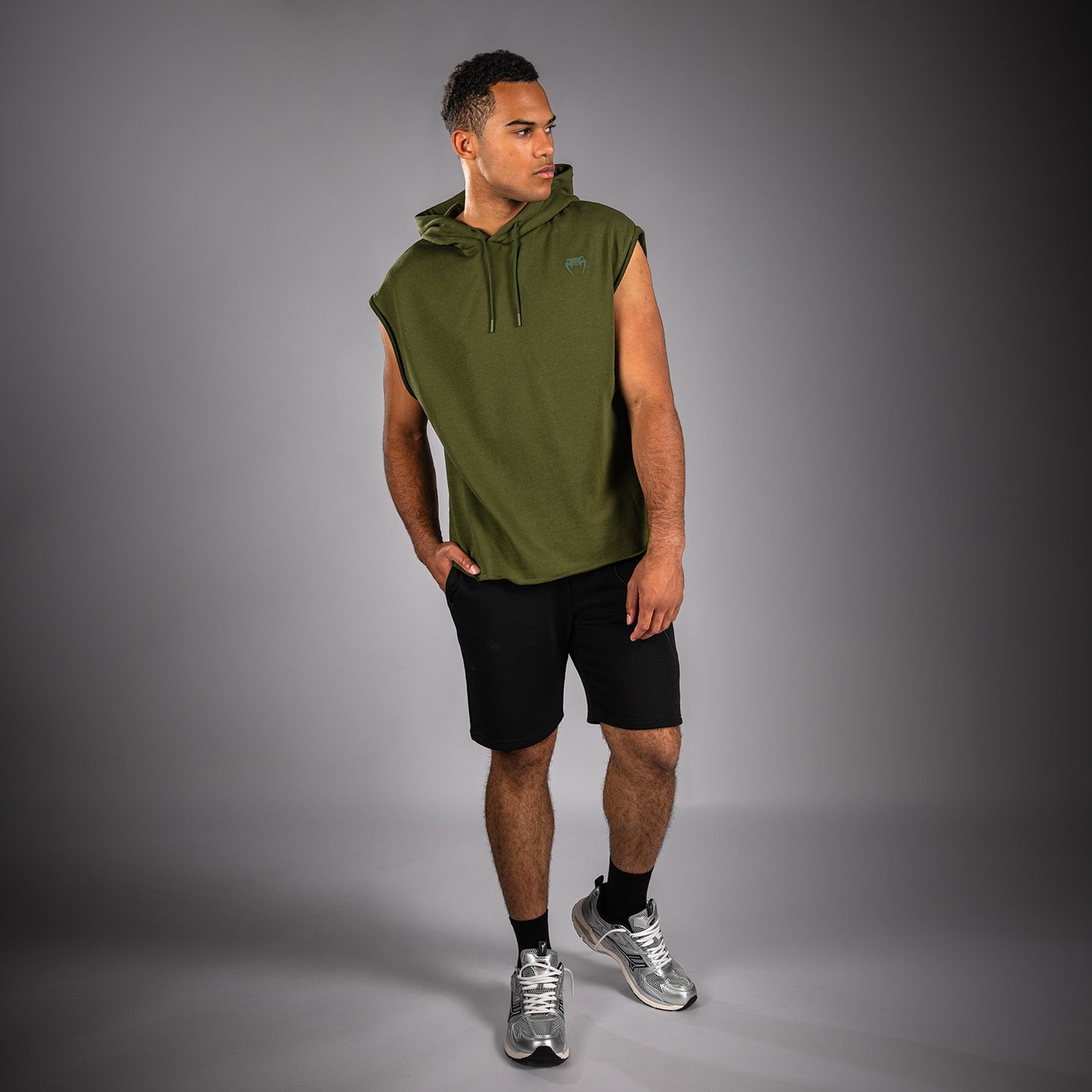 Venum Divide Mouwloos Hoodie - Militair Groen
