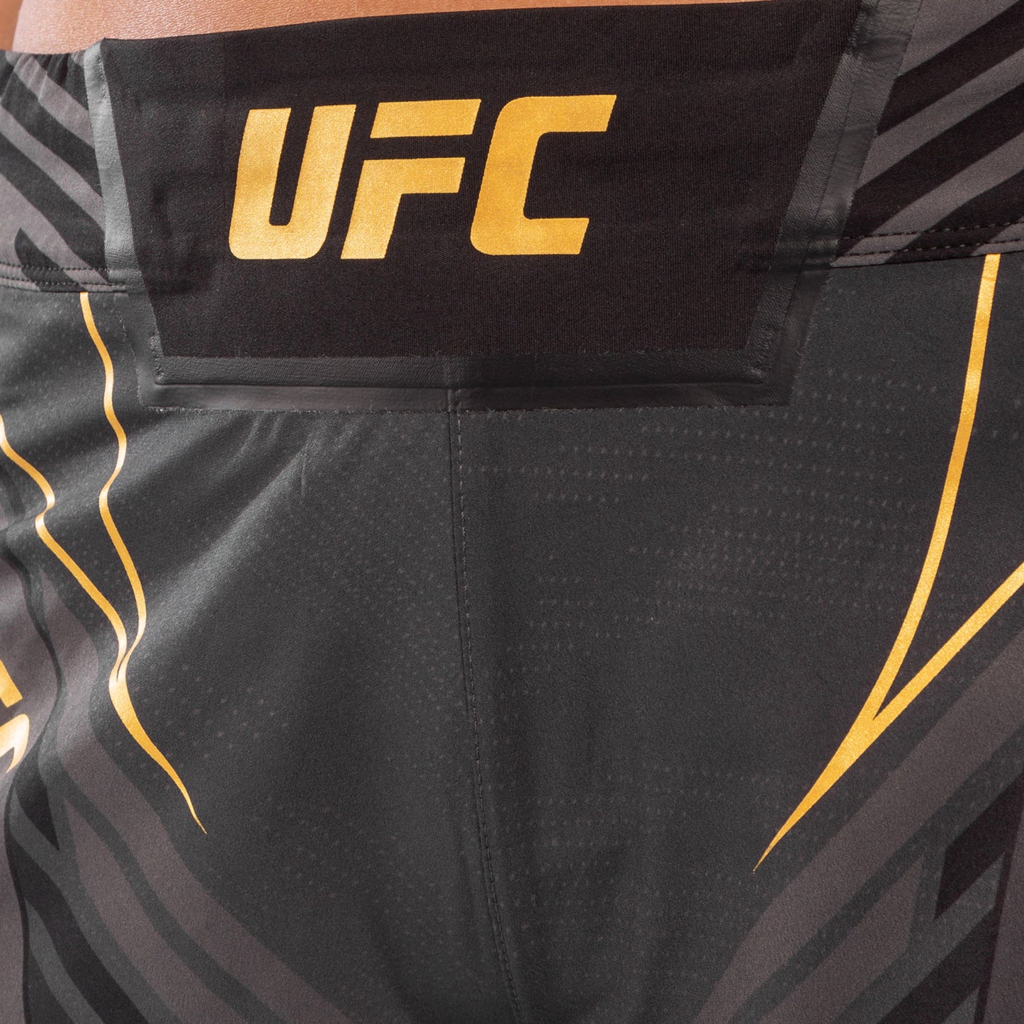 UFC Venum Authentic Fight Night Damesshort - Short Fit - Champion