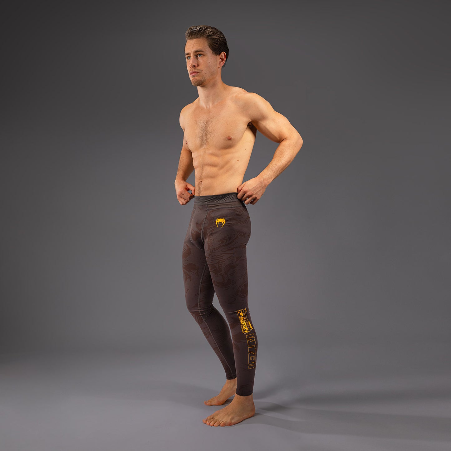 UFC Fusion by Venum Fight Week Performance Leggings voor Heren - Earthen Brown