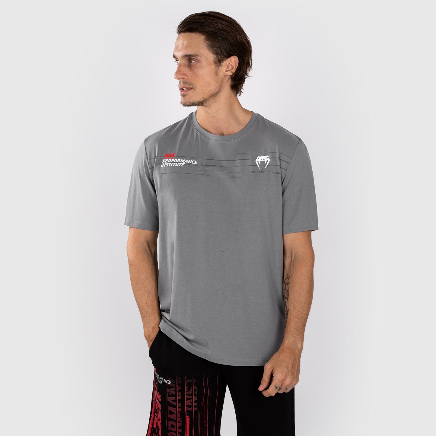 UFC Venum Performance Institute 2.0 Heren T-shirt - Grijs