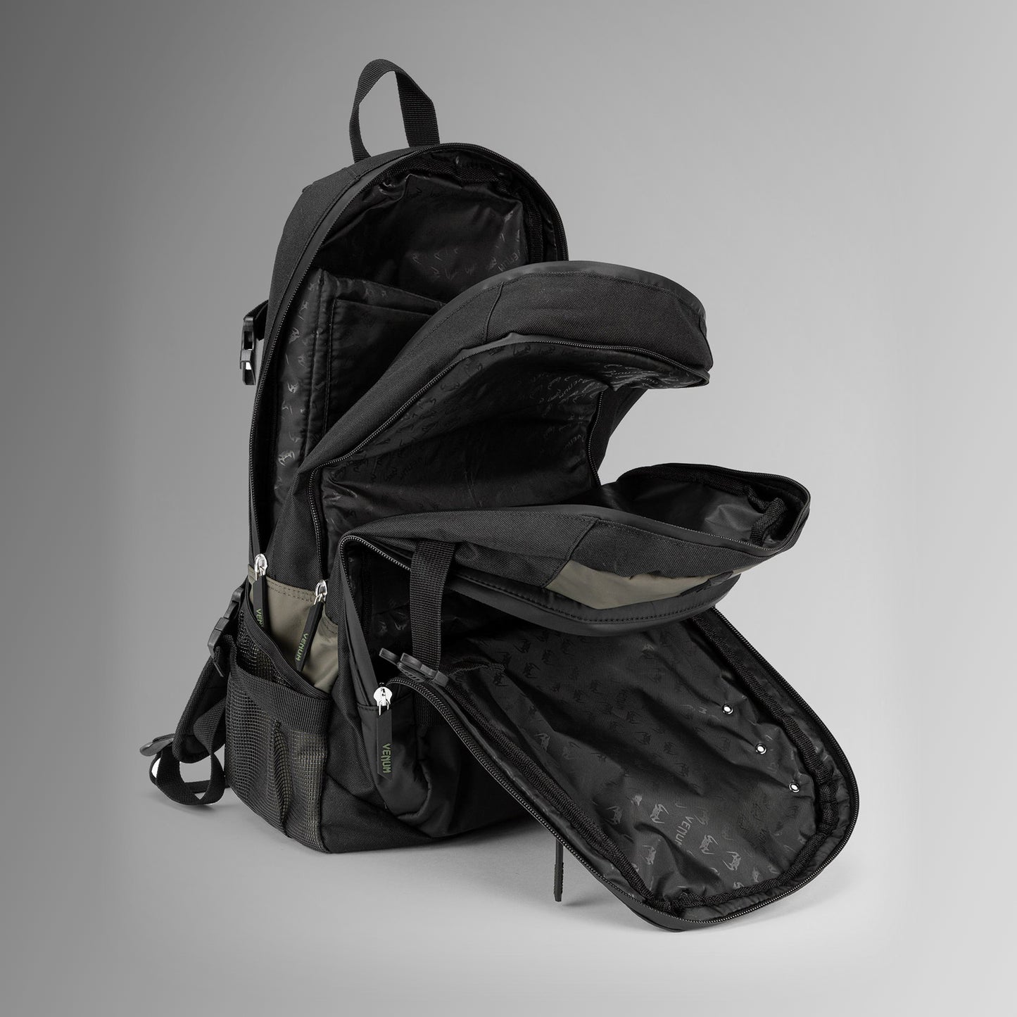 Venum Challenger Pro Evo Rugzak (20-25L) – Kaki/Zwart