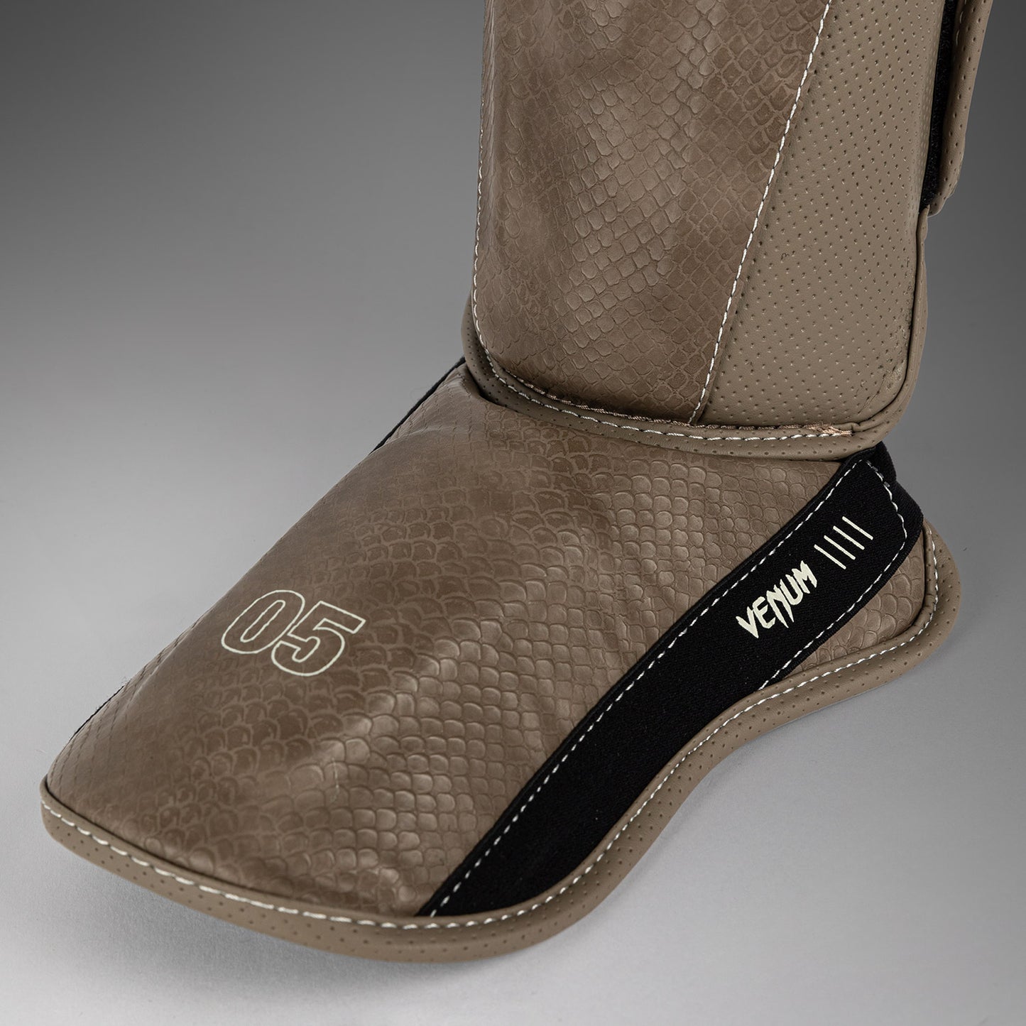 Venum Impact Evo Scales Scheenbeschermers – Bruin