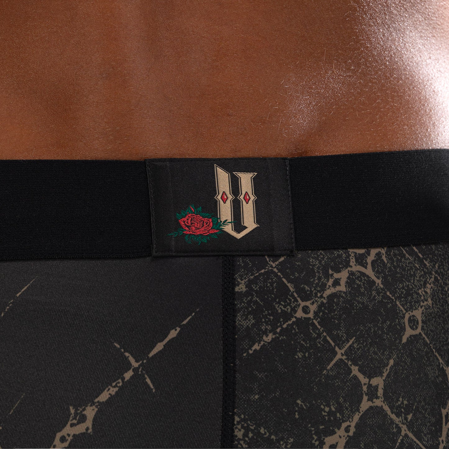 Venum Santa Muerte 5.0 Vale Tudo Shorts voor Heren - Diep Zwart/Goud