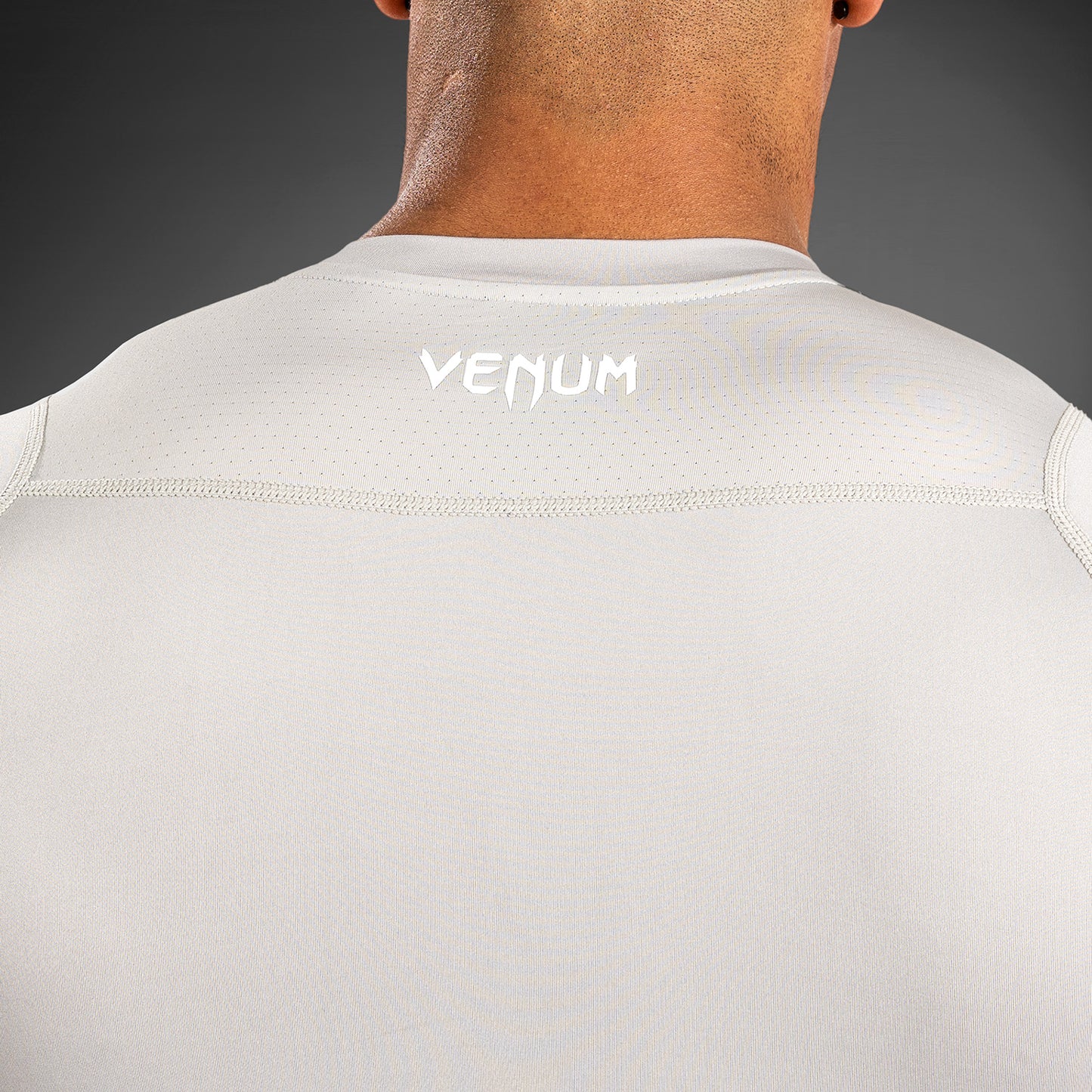 Venum Attack Heren Korte Mouw Rashguard - Zand