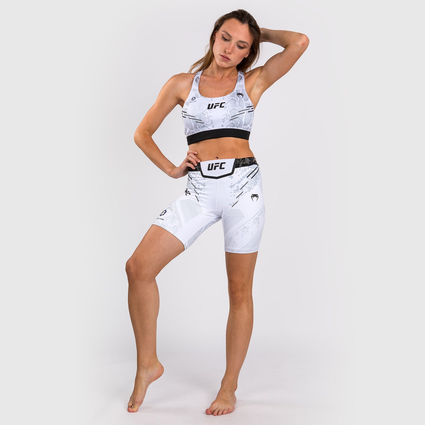 UFC Adrenaline by Venum Authentic Fight Night Dames Vale Tudo Short - Lang Model - Wit