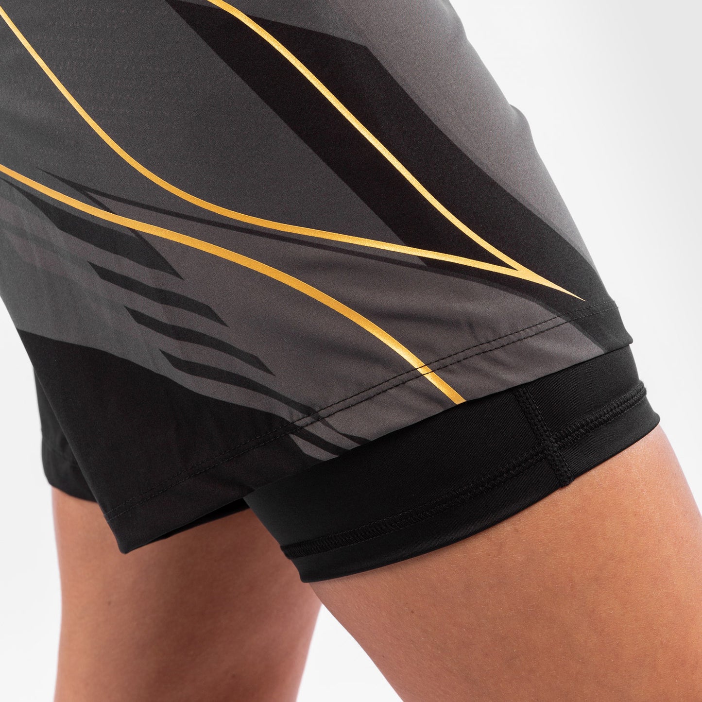 UFC Venum Authentic Fight Night Damesshort - Long Fit - Champion