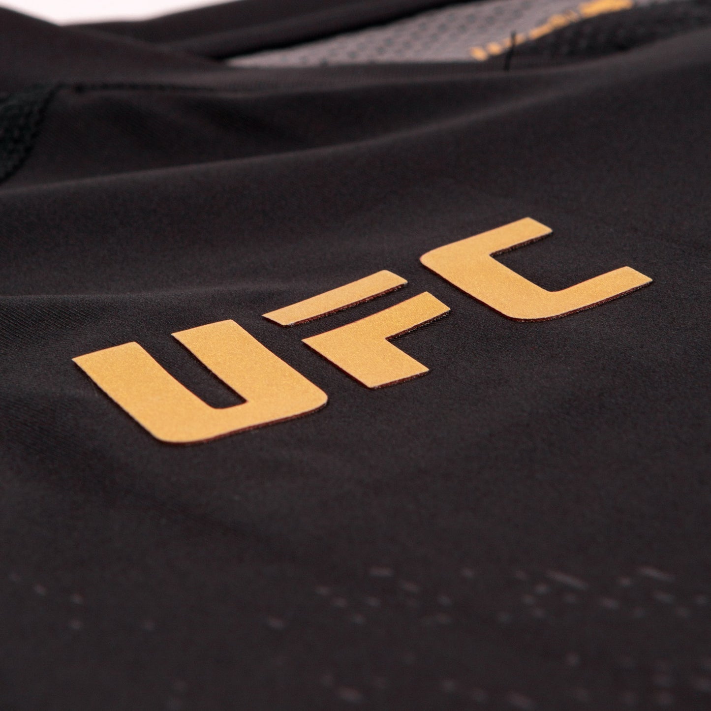 UFC Venum Gepersonaliseerd Authentic Fight Night Walkout Herenshirt - Champion