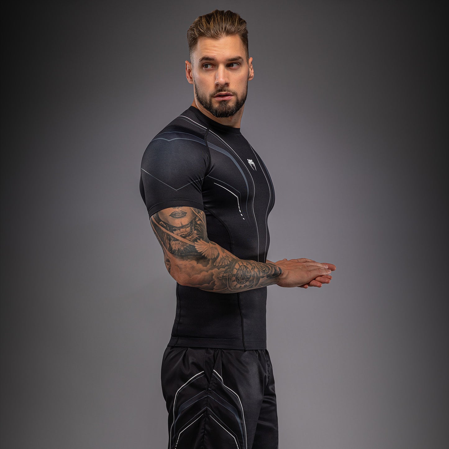 Venum Streamline Rashguards met korte mouwen – Zwart/Wit