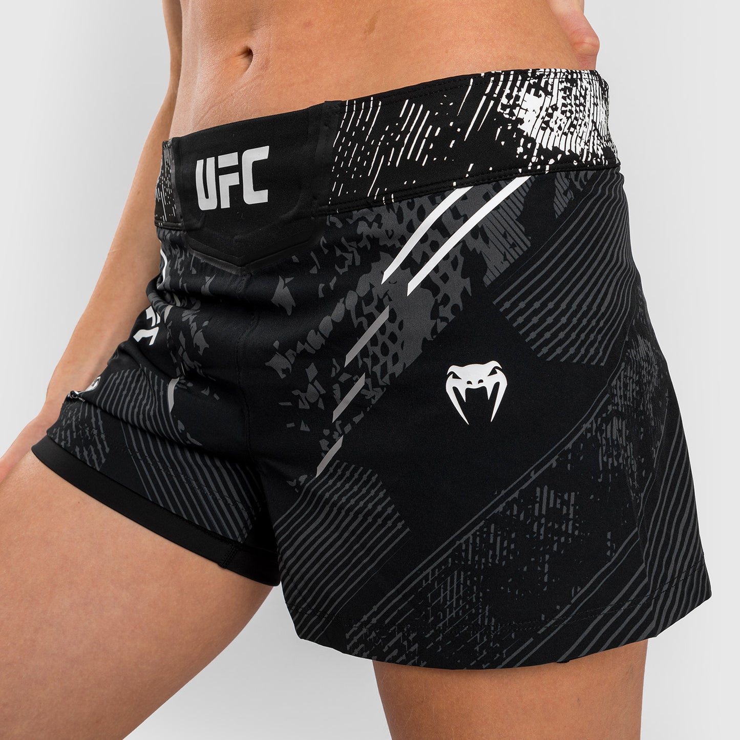 UFC Adrenaline by Venum Authentic Fight Night Vrouwen Korte Broek - Zwart
