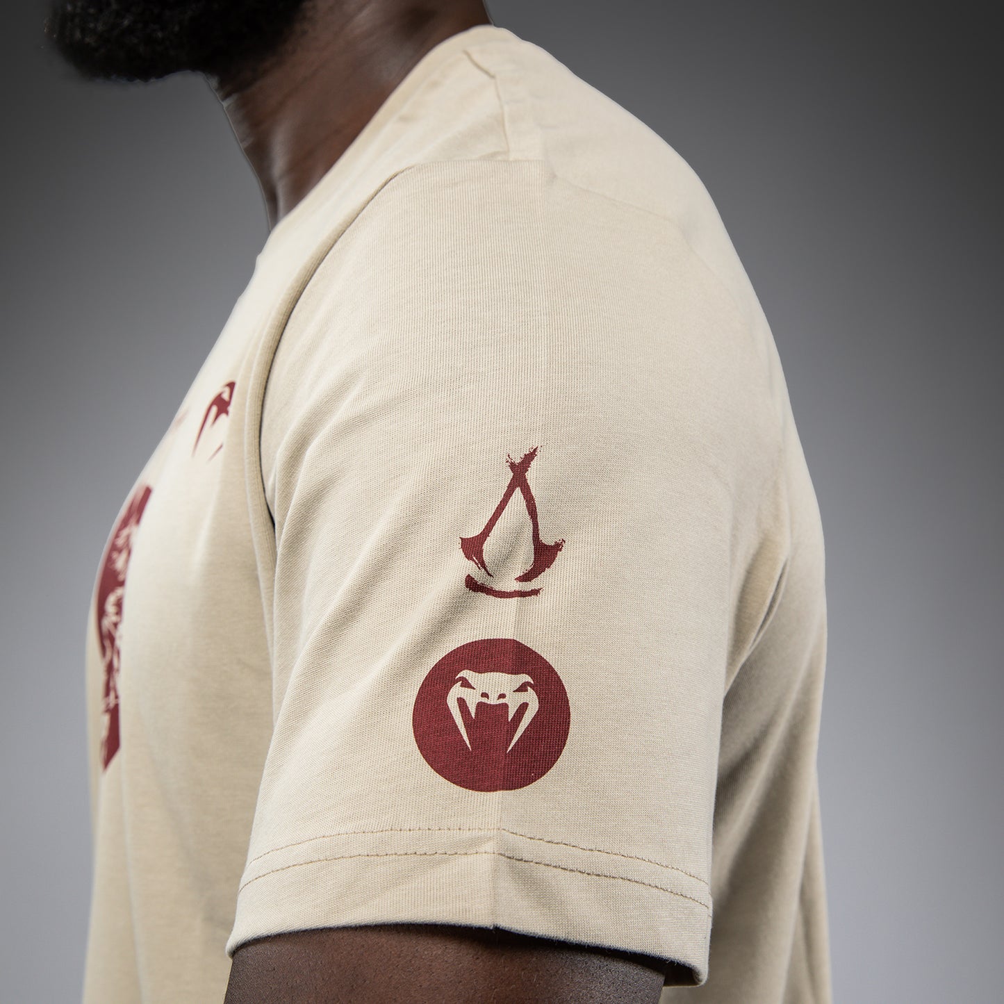 Venum x Assassin’s Creed Shadows T-Shirt - Zand