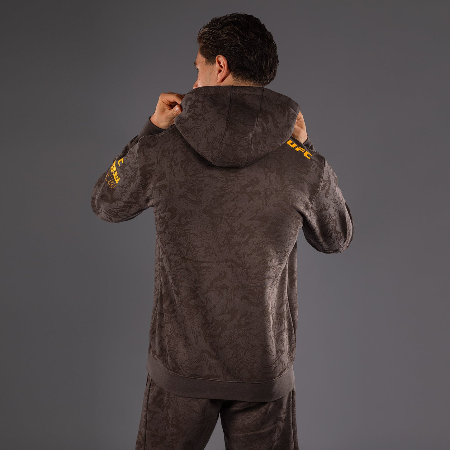 UFC Fusion by Venum Fight Week Hoodie voor Heren - Earthen Brown