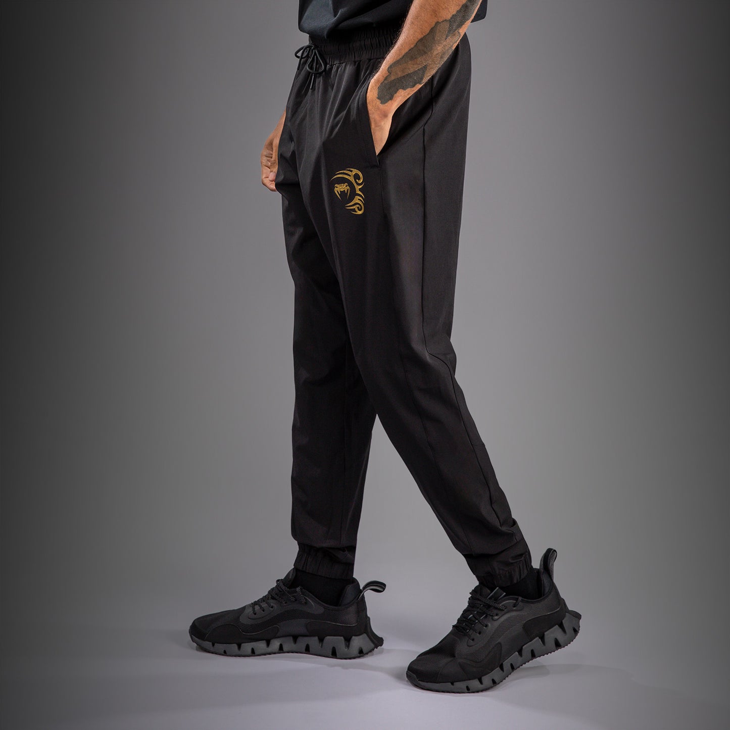 Venum x Mike Tyson Tiger Joggers - Zwart/Goud