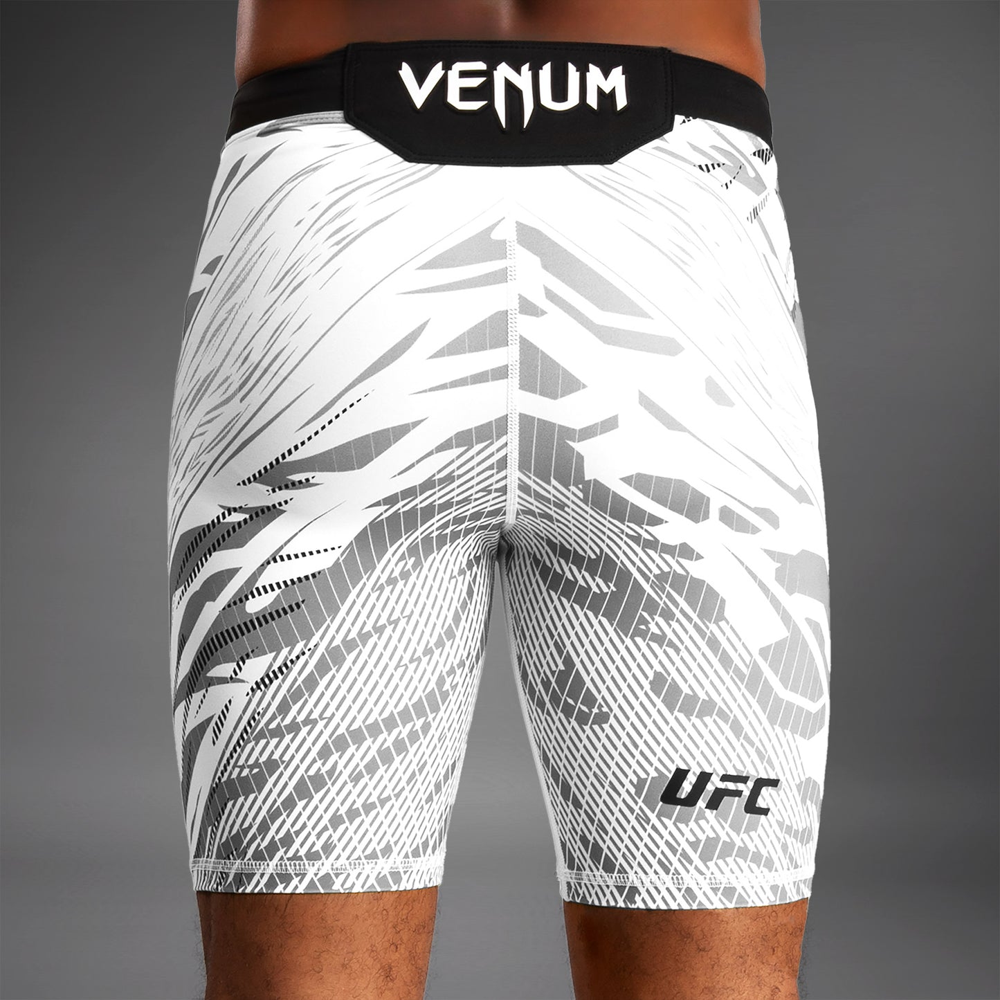 UFC Fusion by Venum Personalized Authentic Fight Night Vale Tudo Shorts voor Heren - Wit