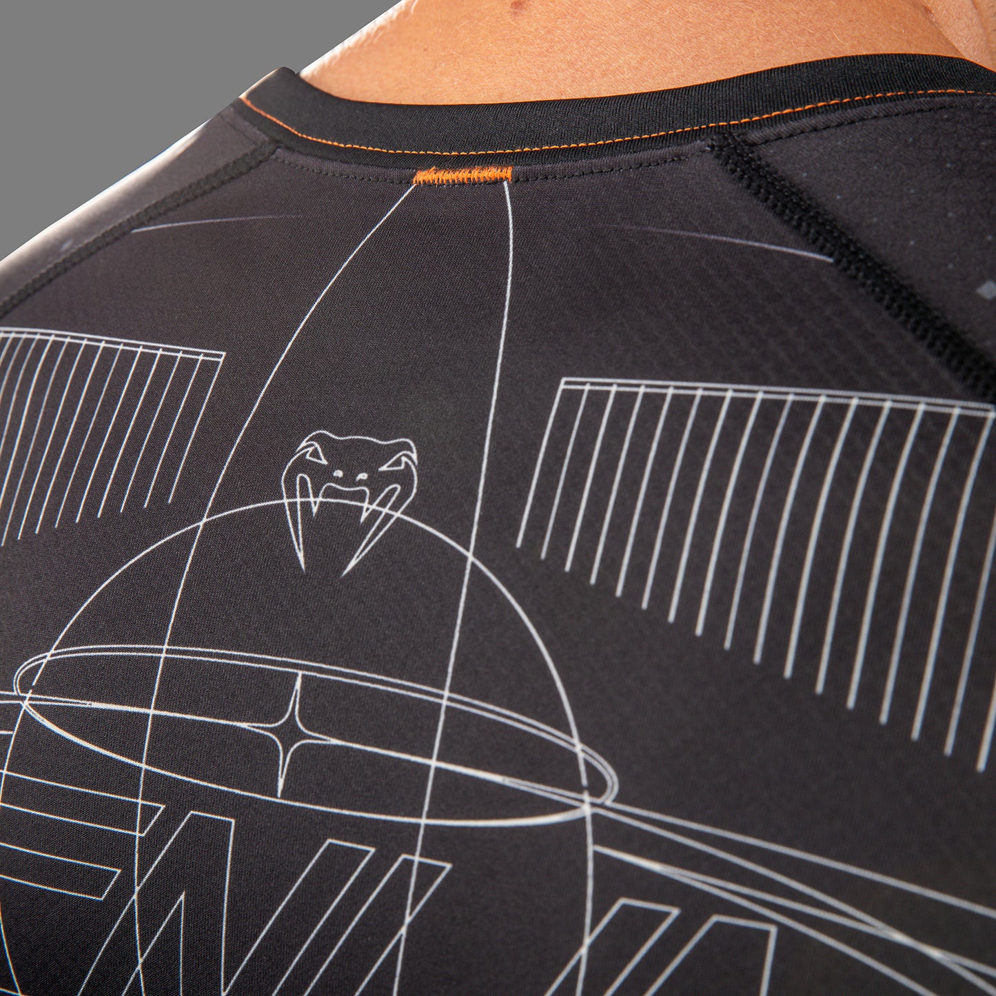 Venum Eclipse Rashguard met korte mouwen – Zwart/Ivoor