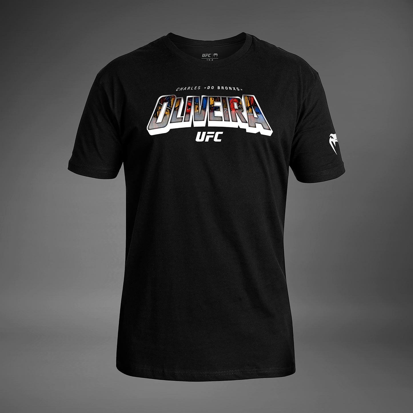 UFC Unrivaled by Venum Charles Oliveira Mannen T-Shirt - Zwart