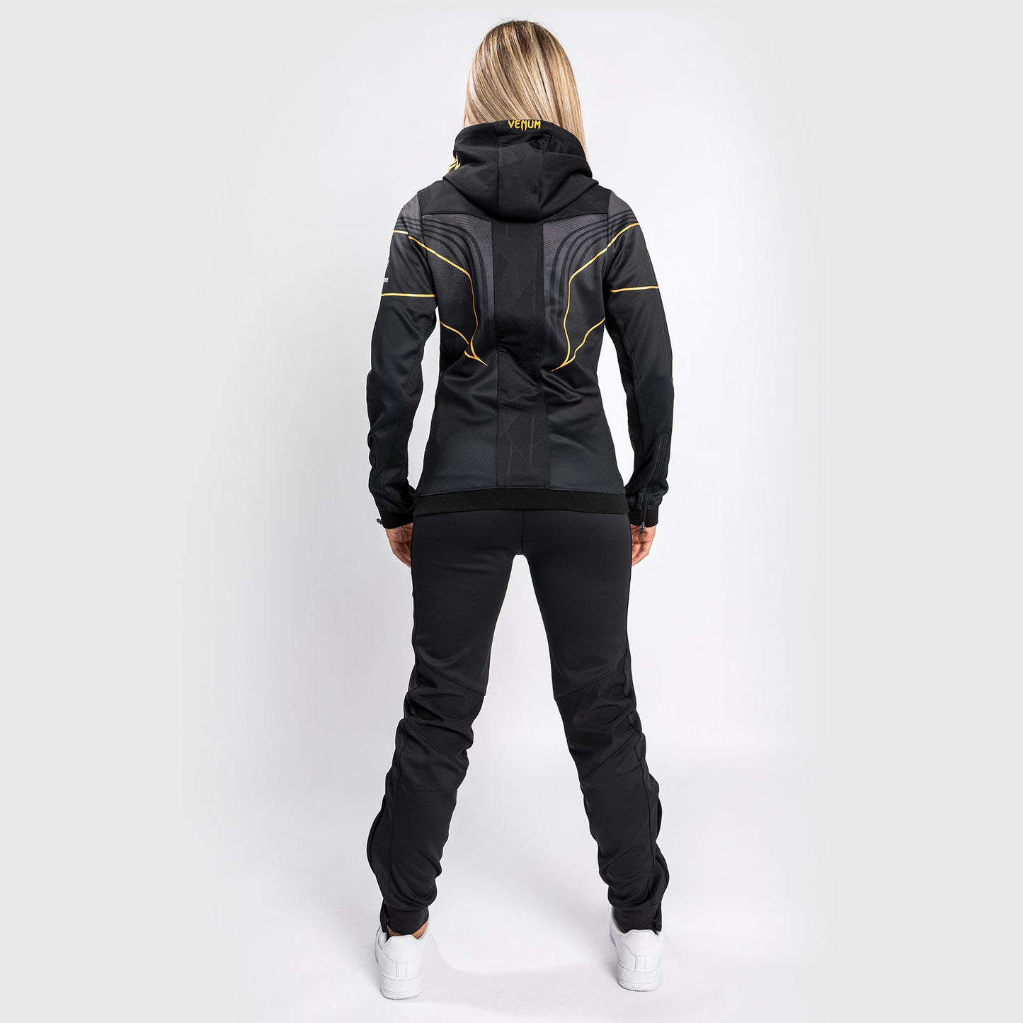 UFC Venum Authentic Fight Night 2.0 Vrouwen Walkout Hoodie - Champion
