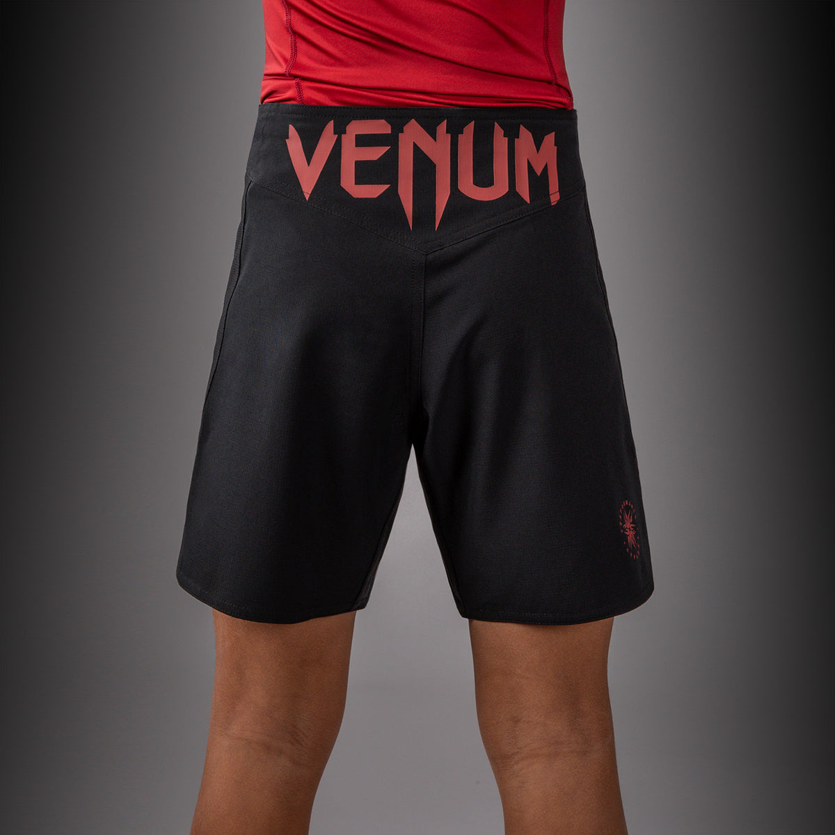 Venum Attack Fightshort voor Kinderen - Zwart/Rood