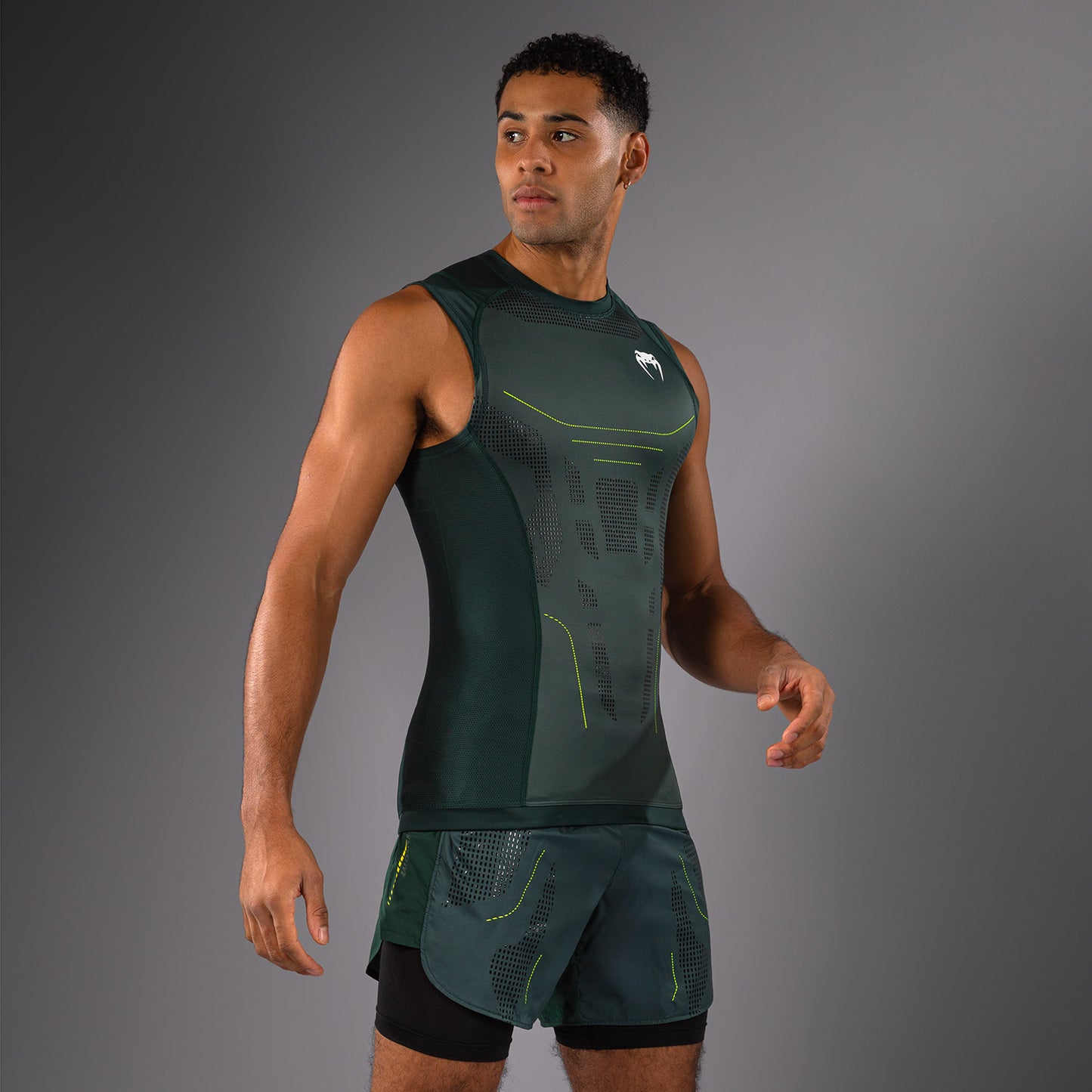Venum Technical 3.0 Mouwloos Rashguard - Bosgroen