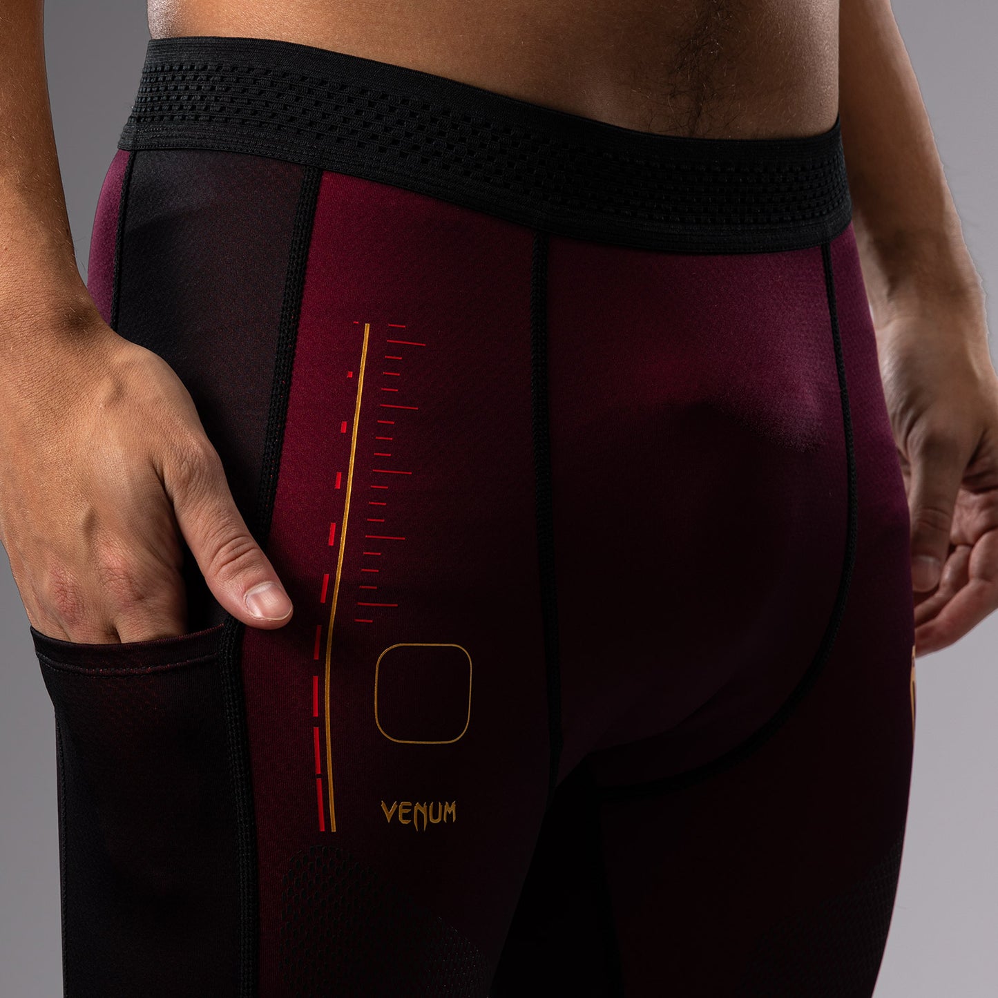 Venum Tactical XT Spats - Zwart / Bourgondië / Goud