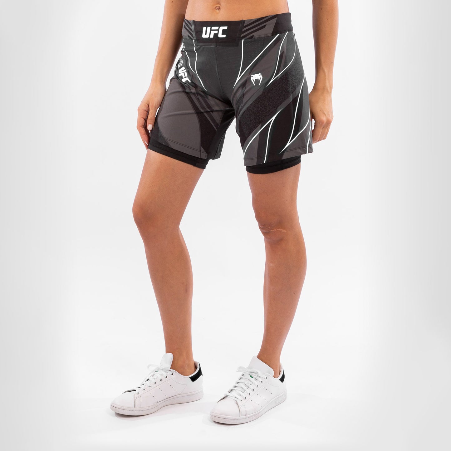 UFC Venum Authentic Fight Night Damesshort - Long Fit - Zwart