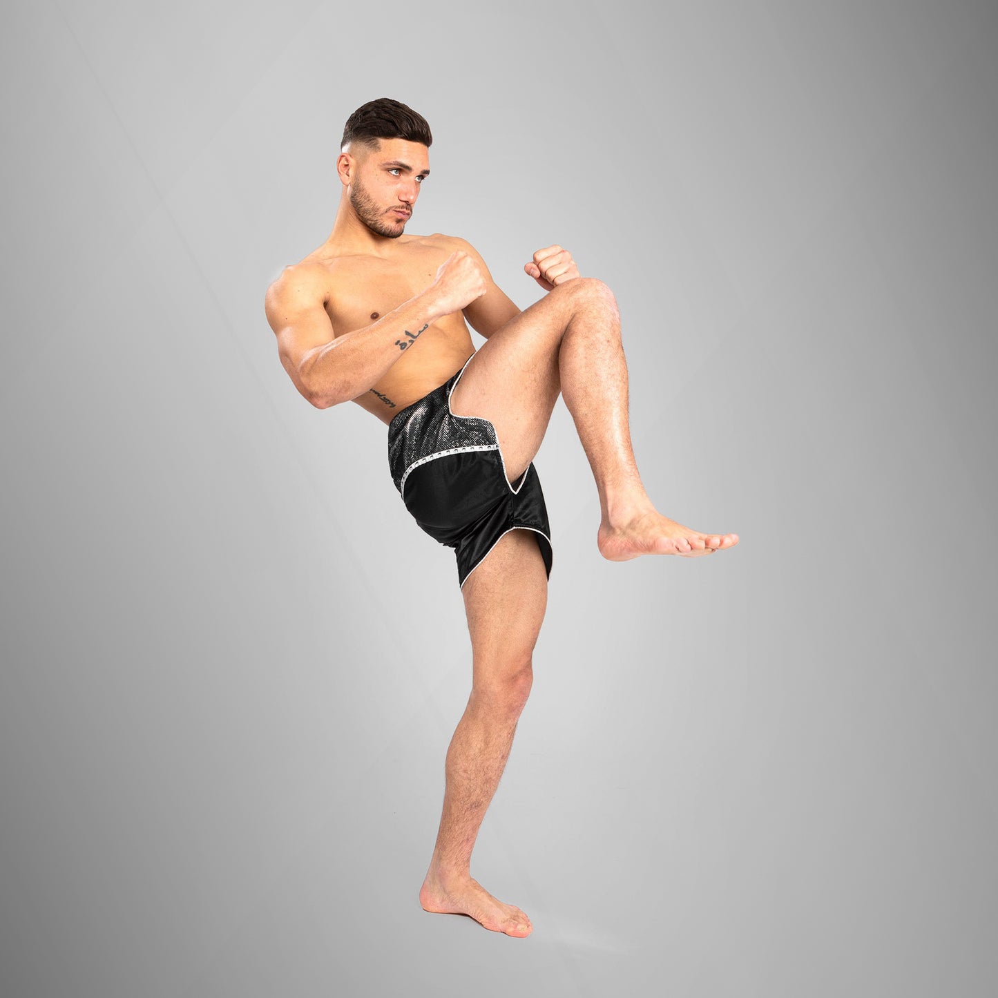 Venum Absolute 2.0 Muay Thai-short - zwart/zilver