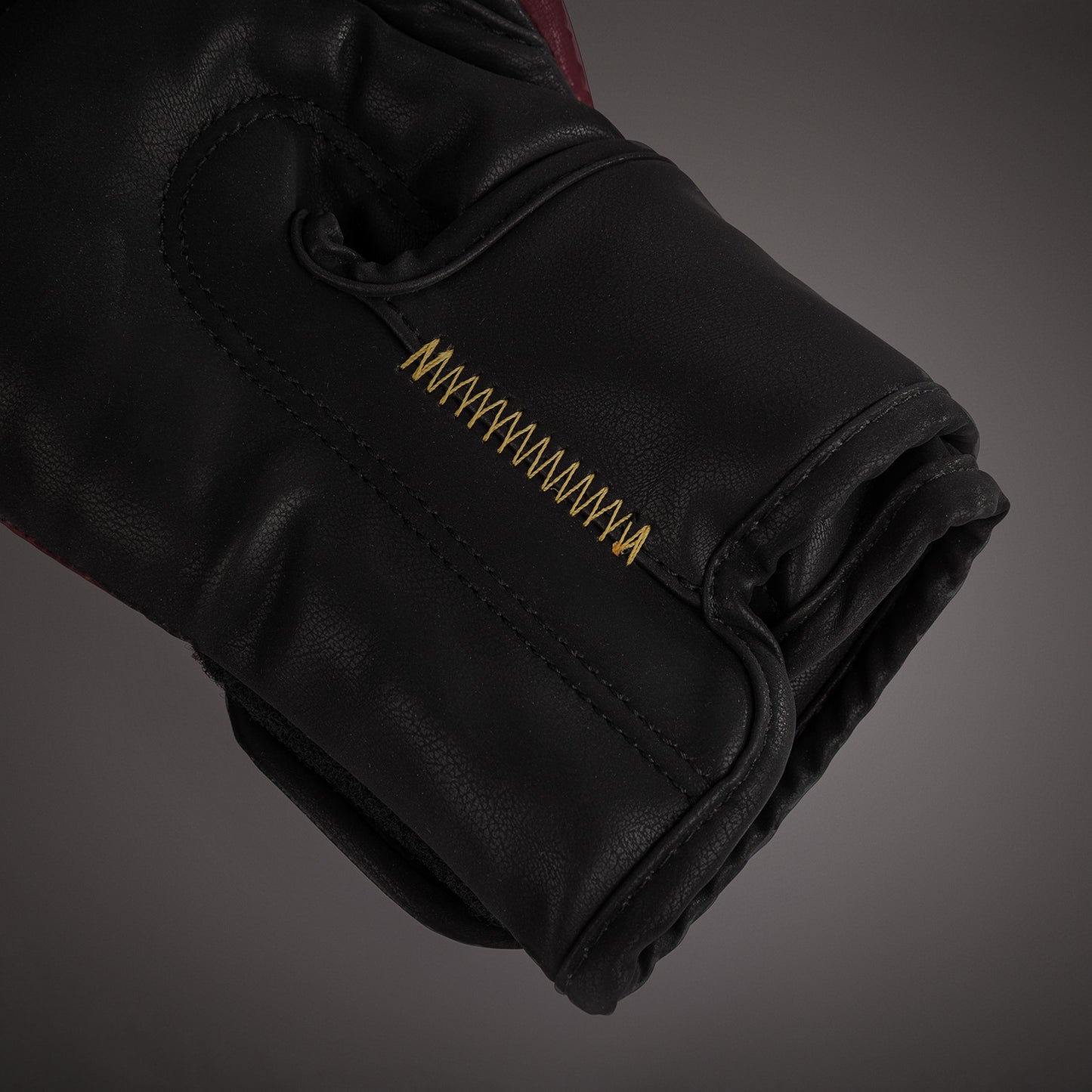 Venum Tactical XT Bokshandschoenen - Zwart/Bourgondië/Goud