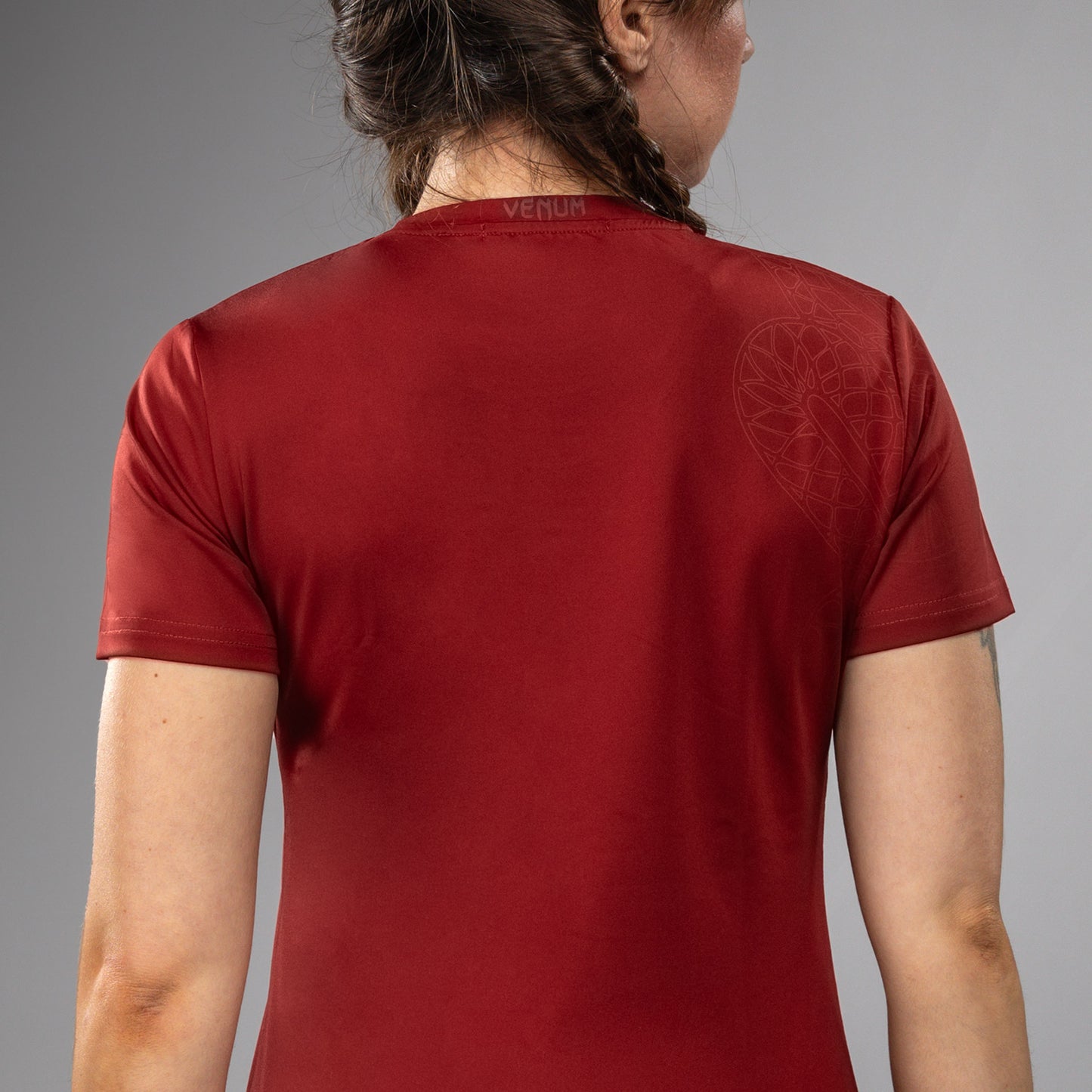 Venum Serpenti Women’s Dry-Tech T-shirt – Bourgondië/Ivoor