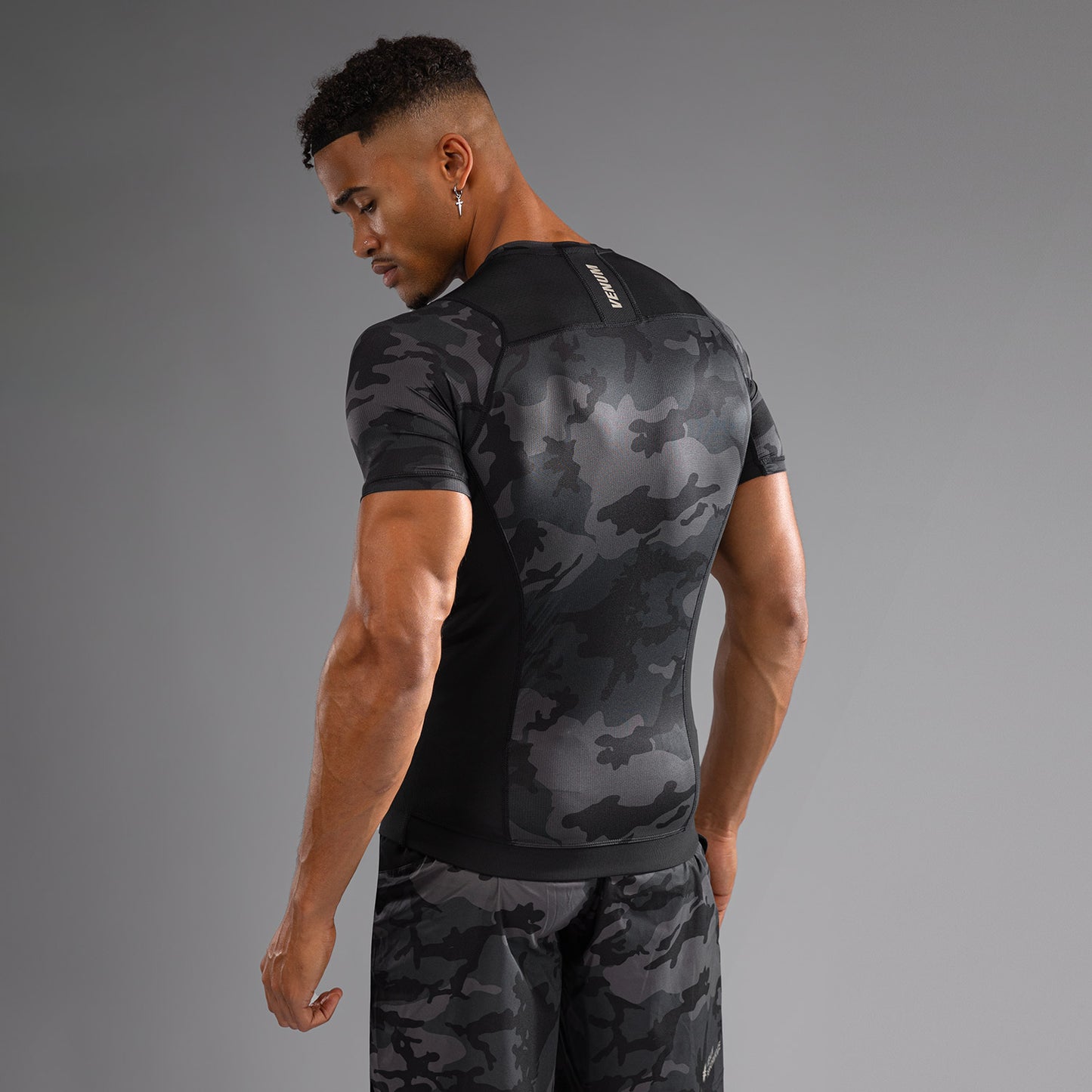 Venum G-Fit Air Korte Mouw Rashguard Heren - Urbaan Camo