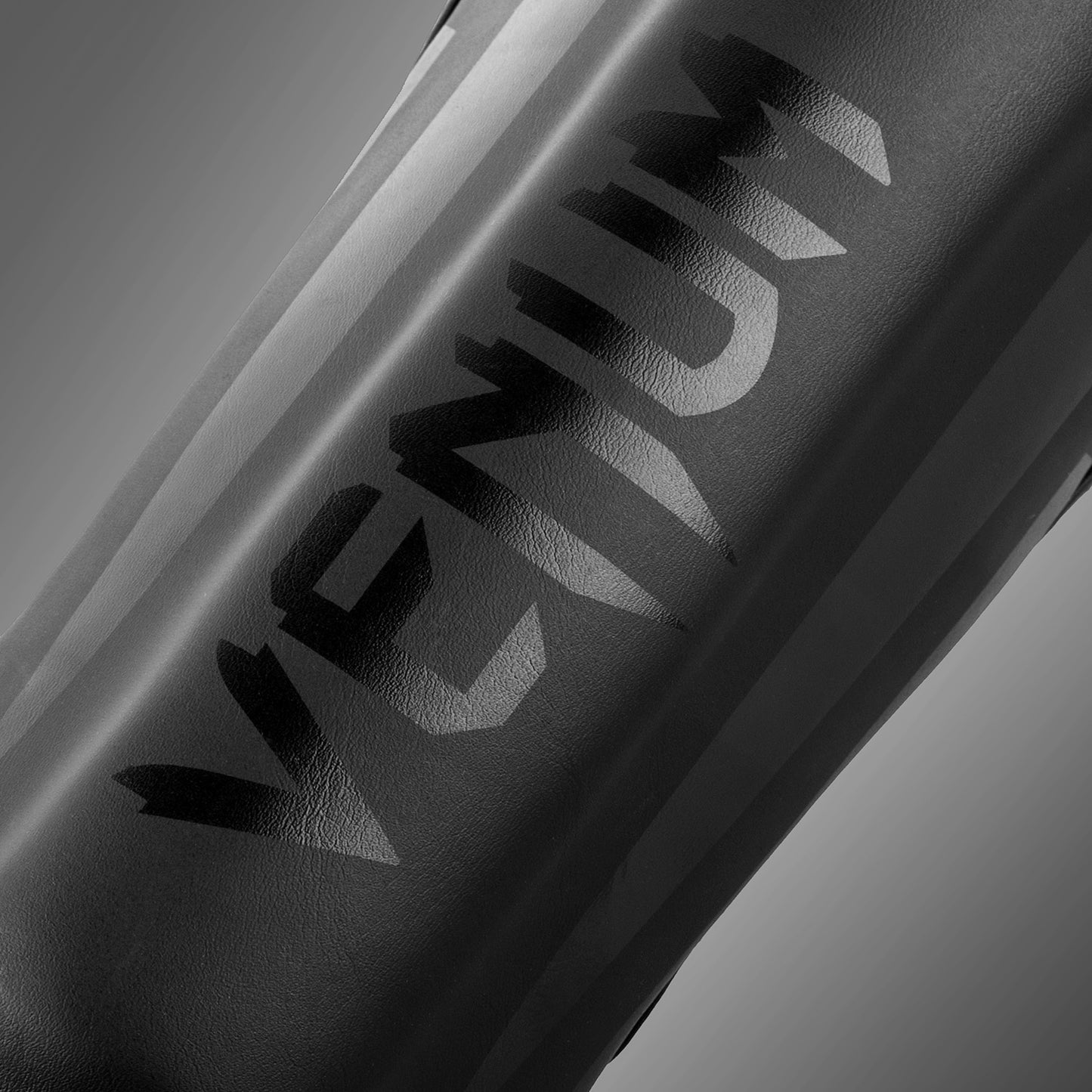 Venum Elite Scheenbeschermers Kinderen - Exclusief