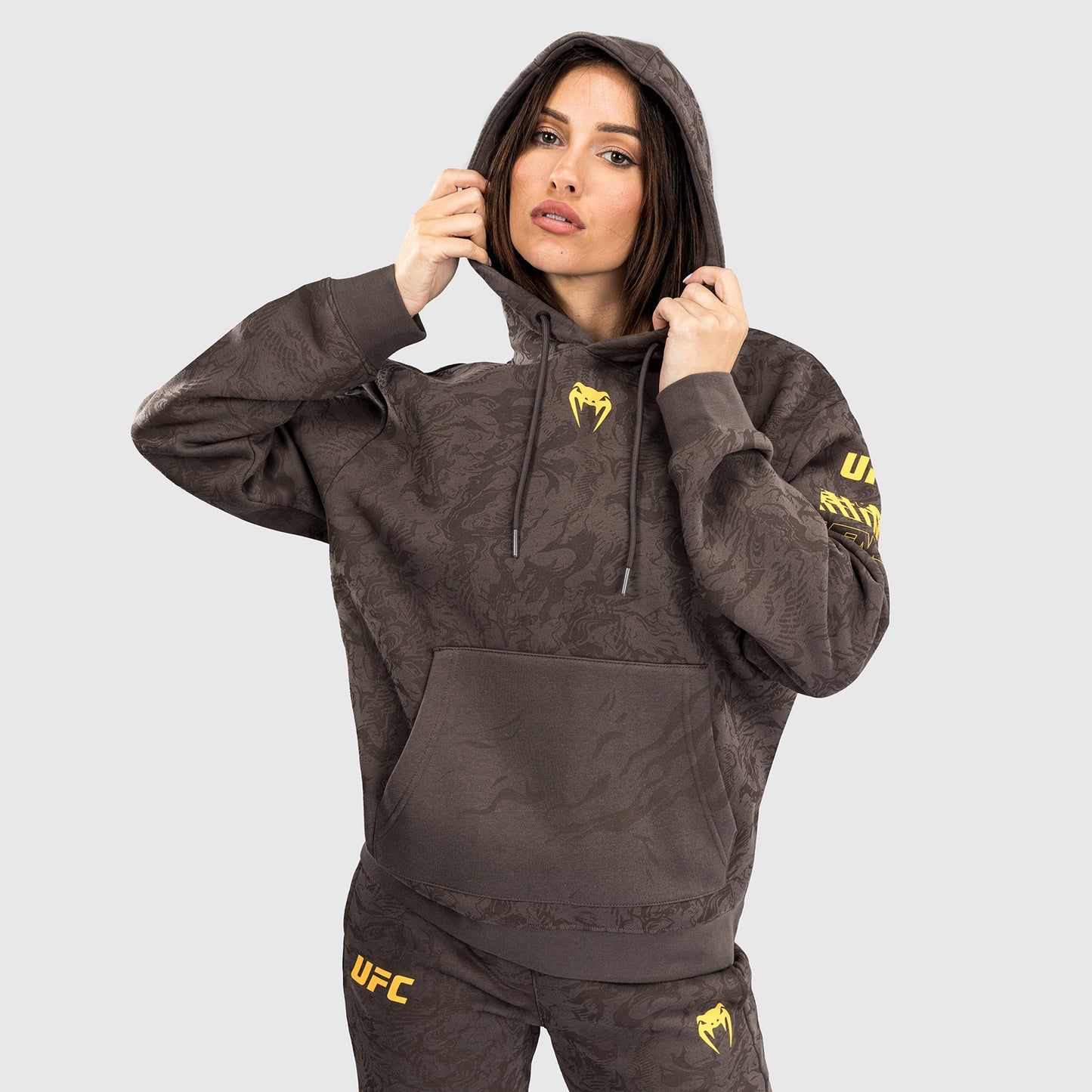 UFC Fusion by Venum Fight Week Hoodie voor Dames - Earthen Brown