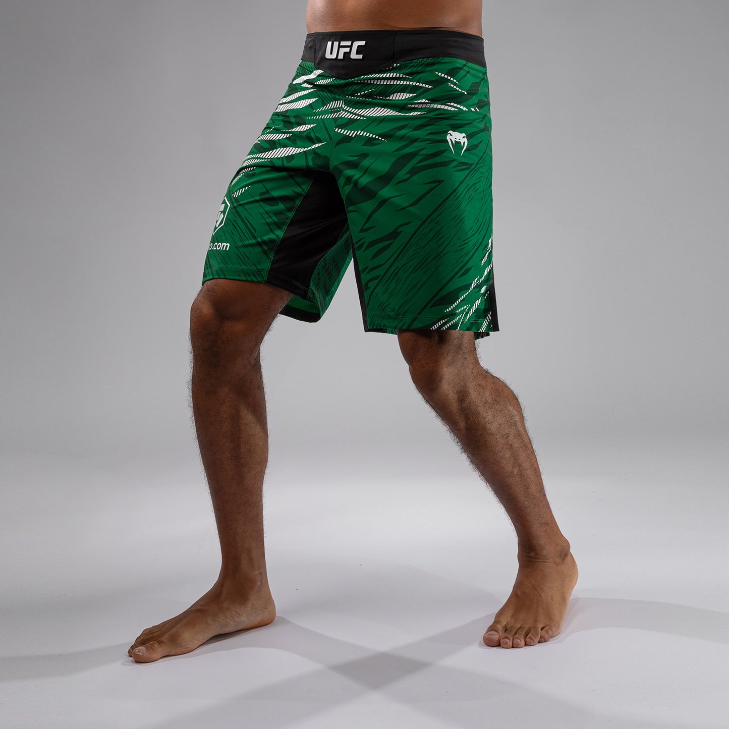 UFC Fusion by Venum Authentic Fight Night Fight Shorts voor Heren - Lang Fit - Groen
