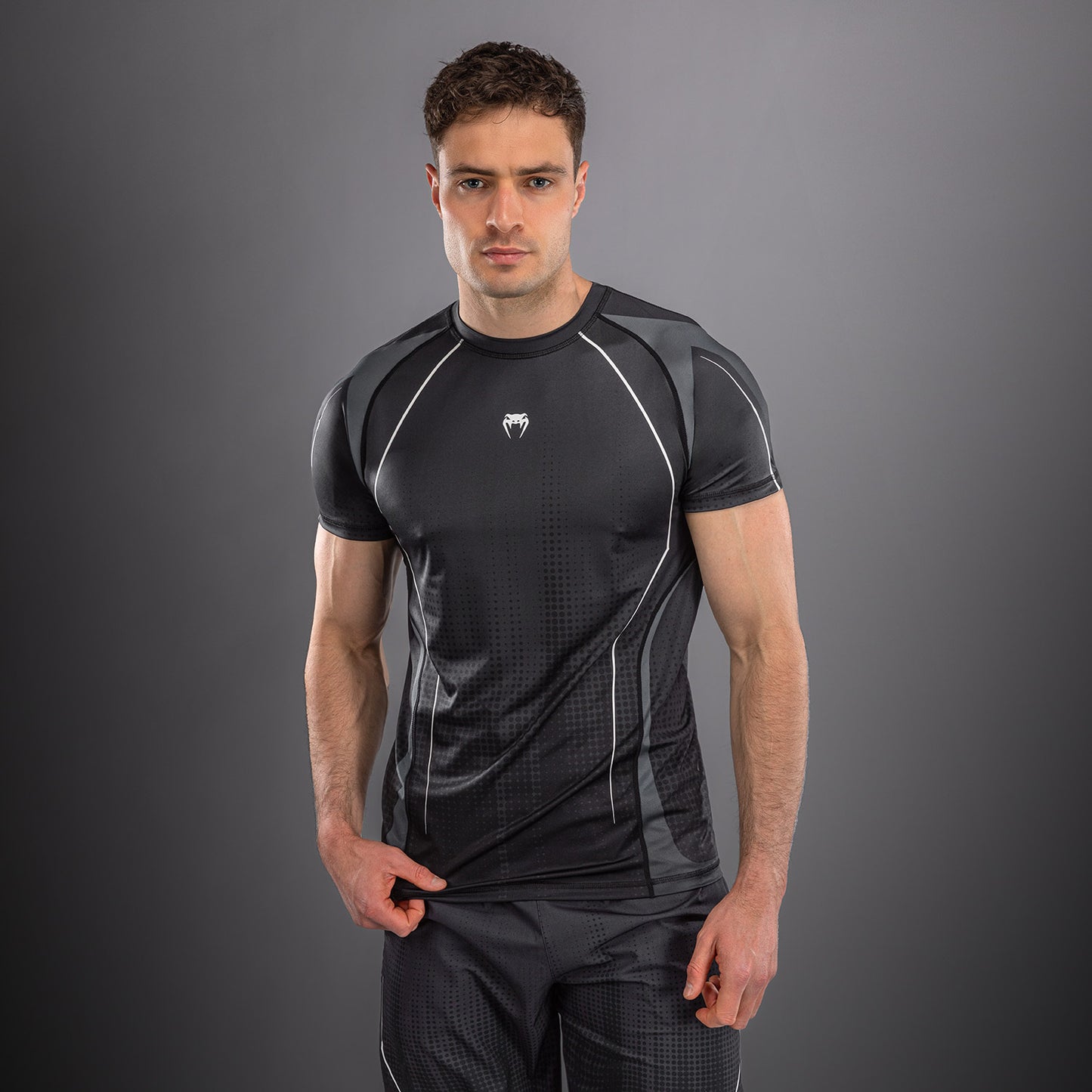 Venum Stealth Dry Tech T-shirt – Zwart/Wit