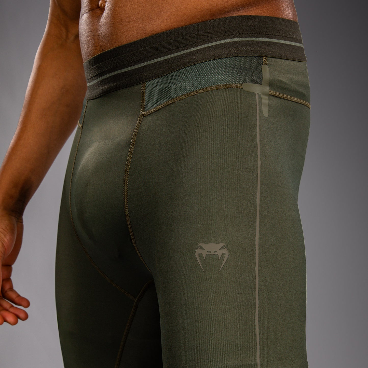 Venum Stealth Spats – Kaki/Legergroen