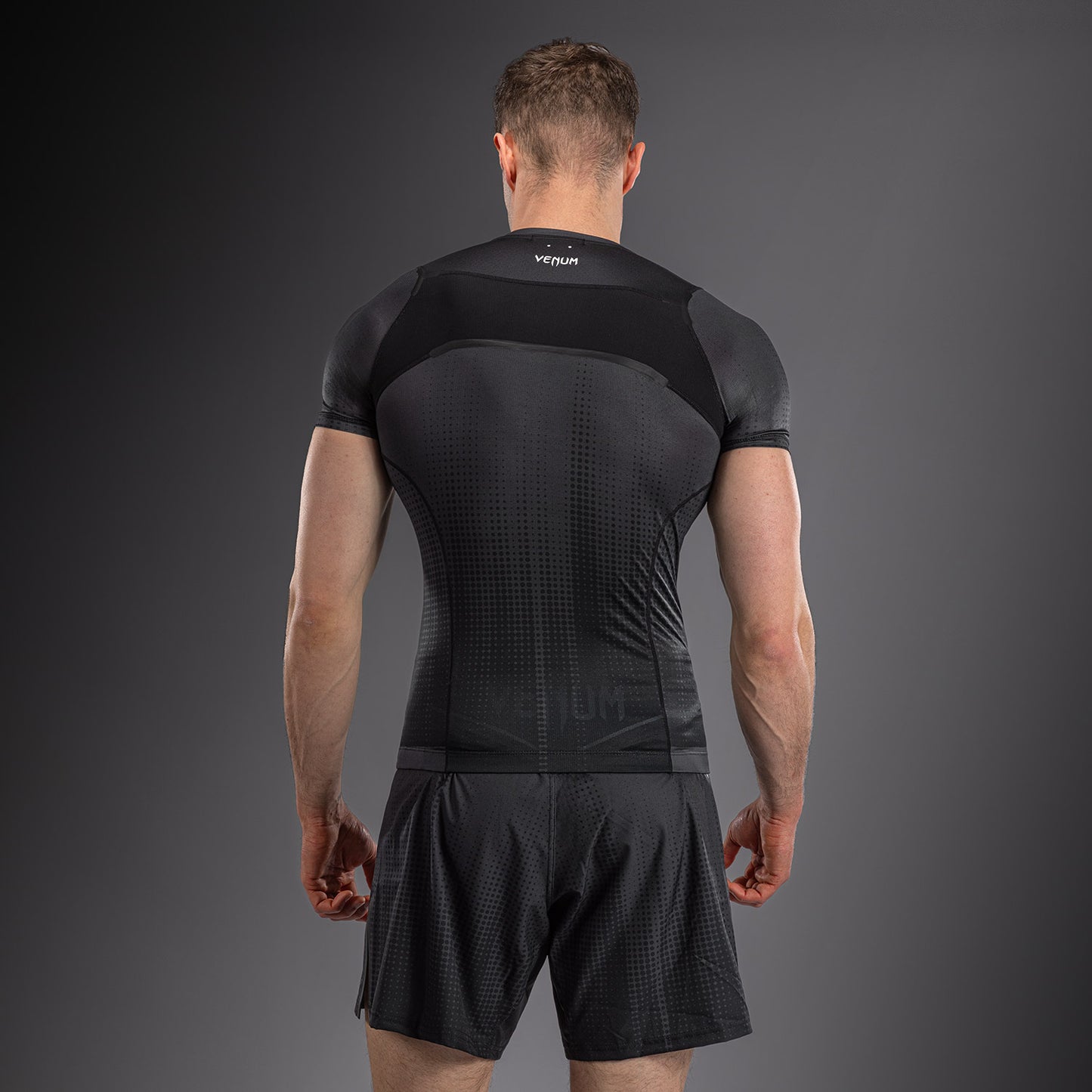Venum Stealth Rashguards met korte mouwen – Zwart/Wit