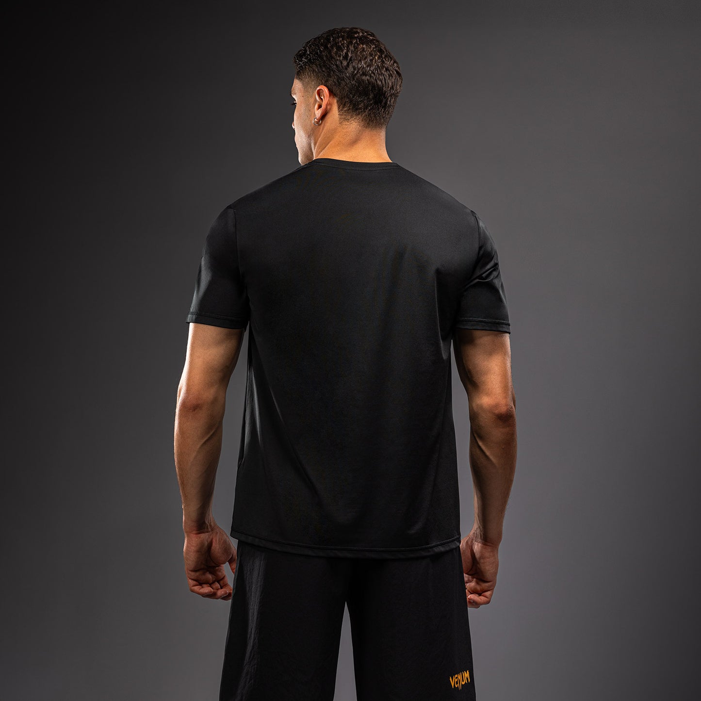 Venum Classic Dry Tech T-shirt - Zwart/Goud