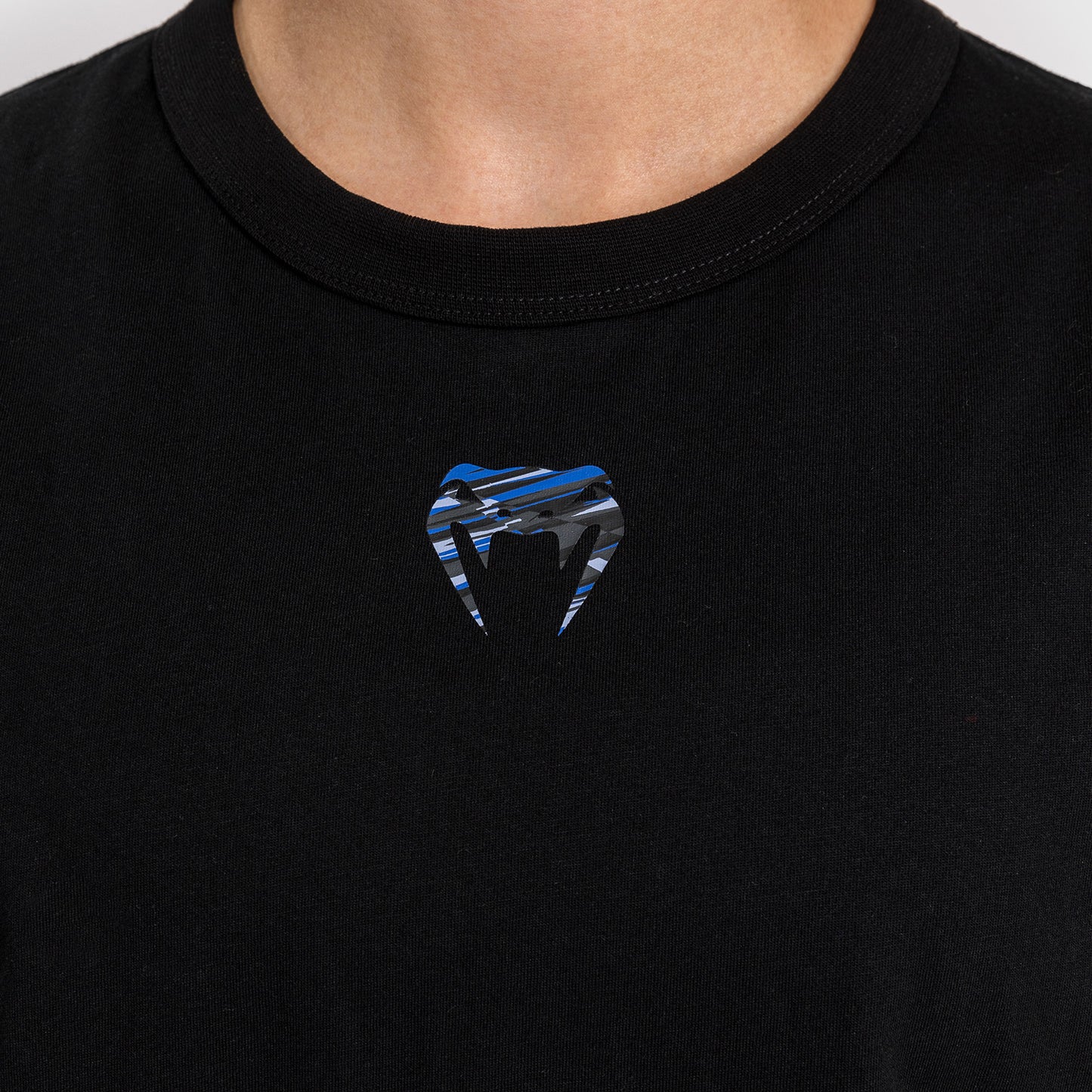 Venum Abyss T-Shirt Voor Vrouwen - Diep Zwart