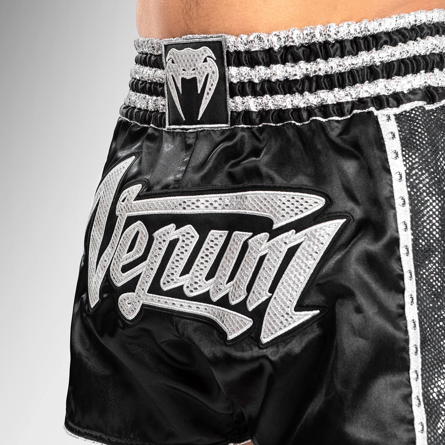 Venum Absolute 2.0 Muay Thai-short - zwart/zilver