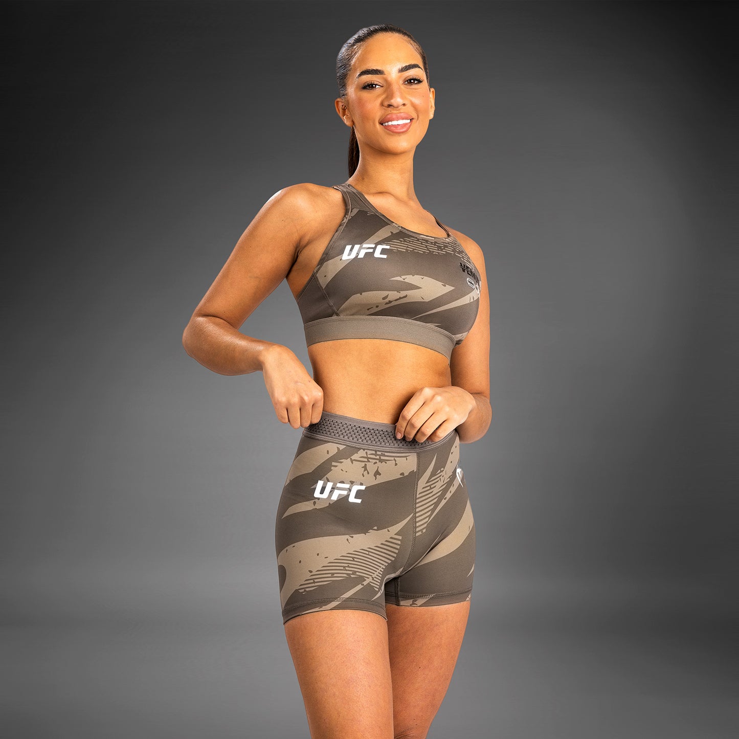 UFC Adrenaline By Venum Fight Week Korte Vale Tudo Shorts Voor Vrouwen - Desert Camo