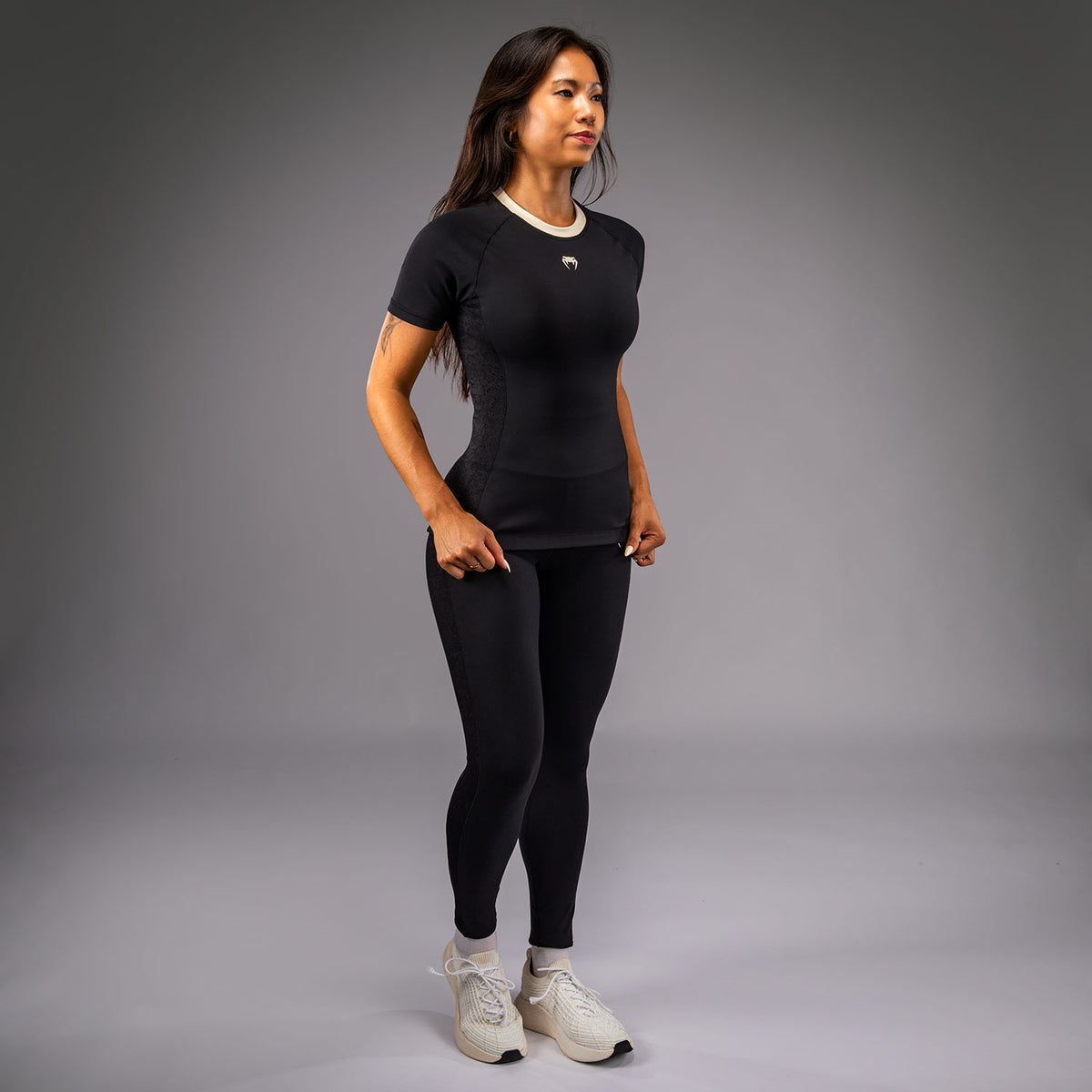 Venum Viper Rashguard met korte mouwen voor dames - Zwart