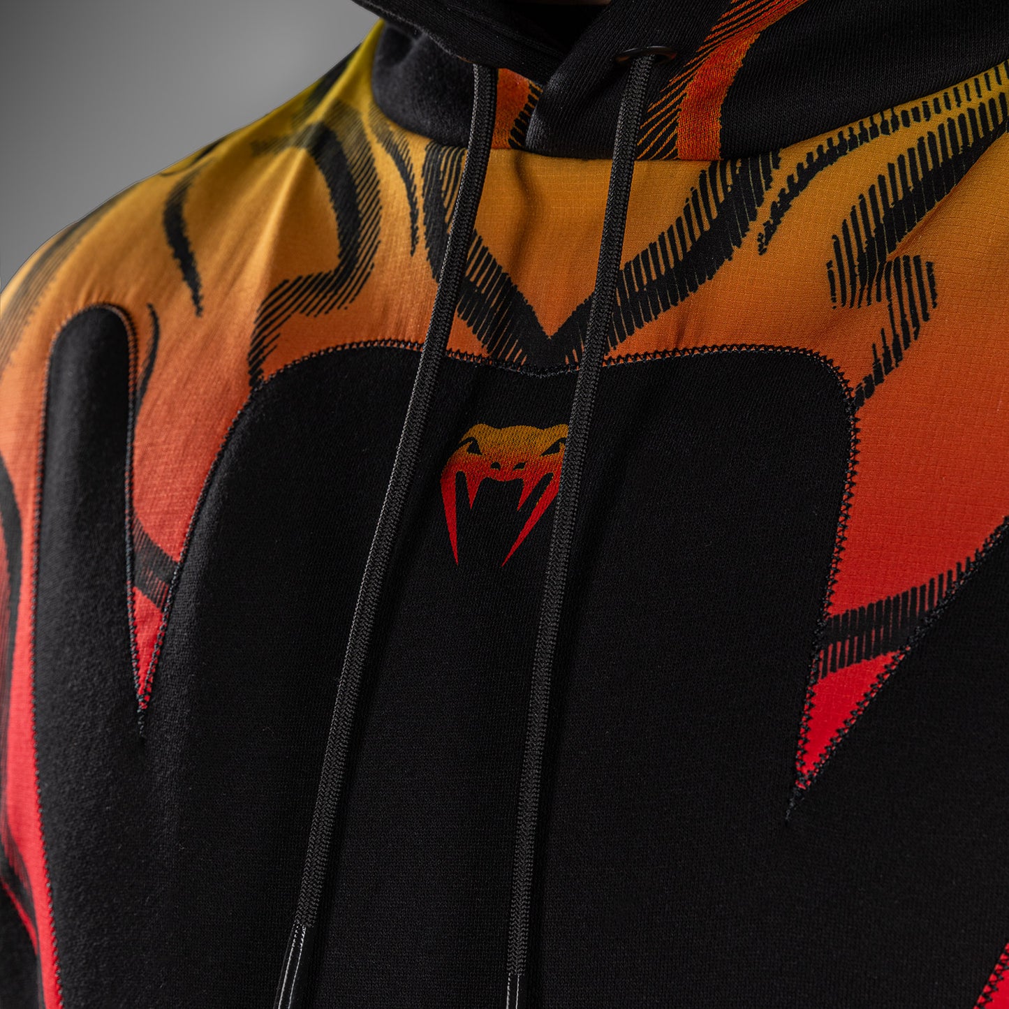 Venum x TEKKEN 8 Hoodie met Rits - Yoshimitsu - Zwart/Oranje
